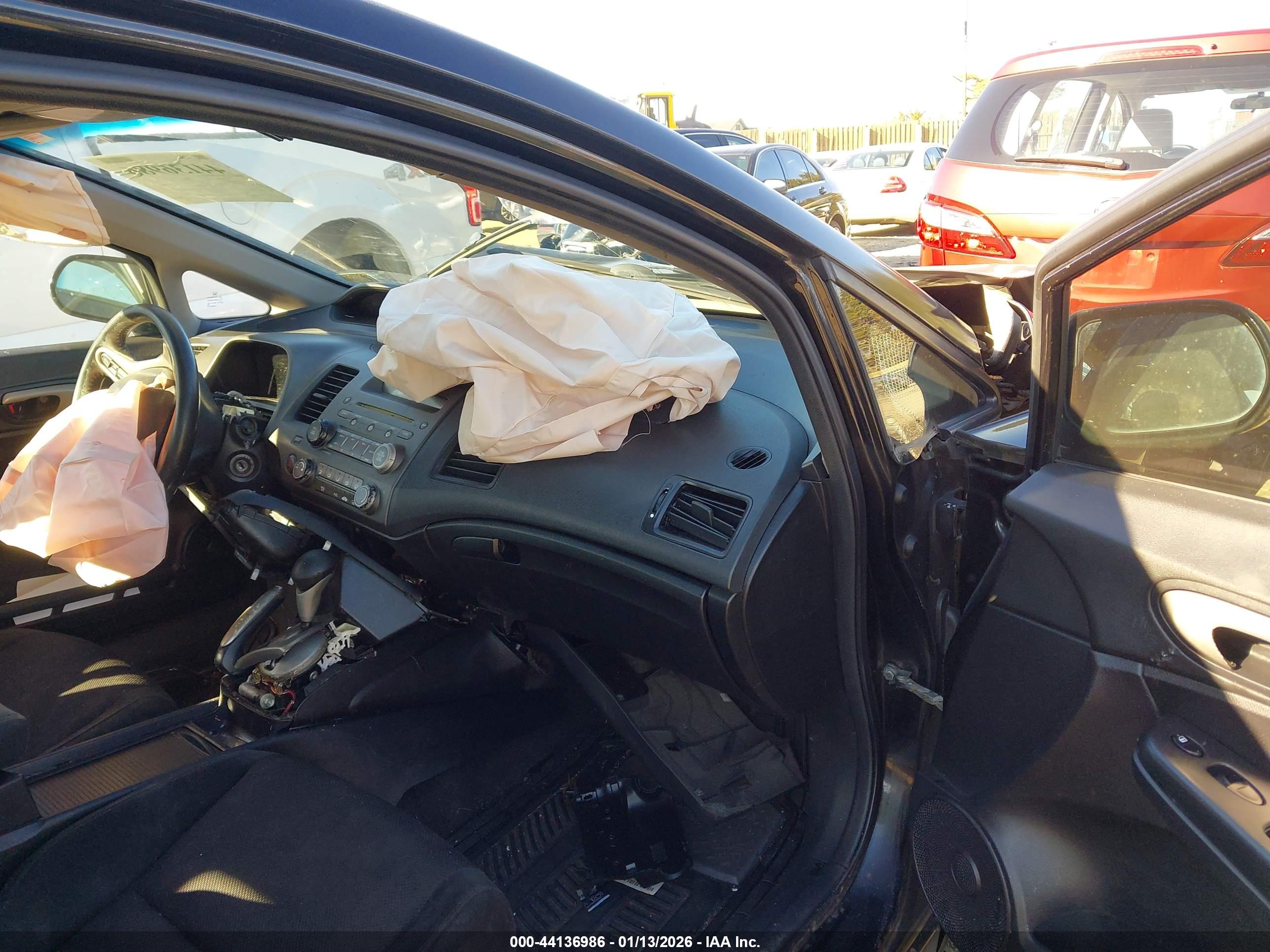 HONDA CIVIC image 5