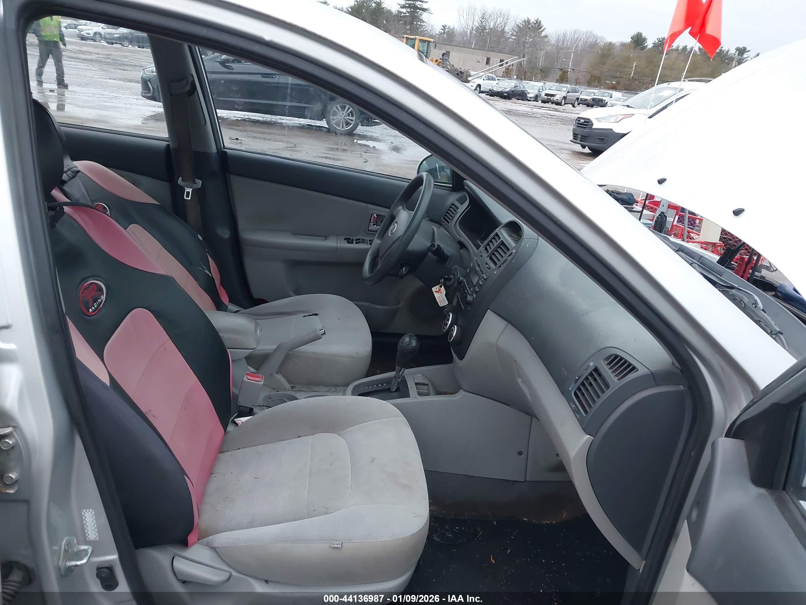KIA SPECTRA image 5