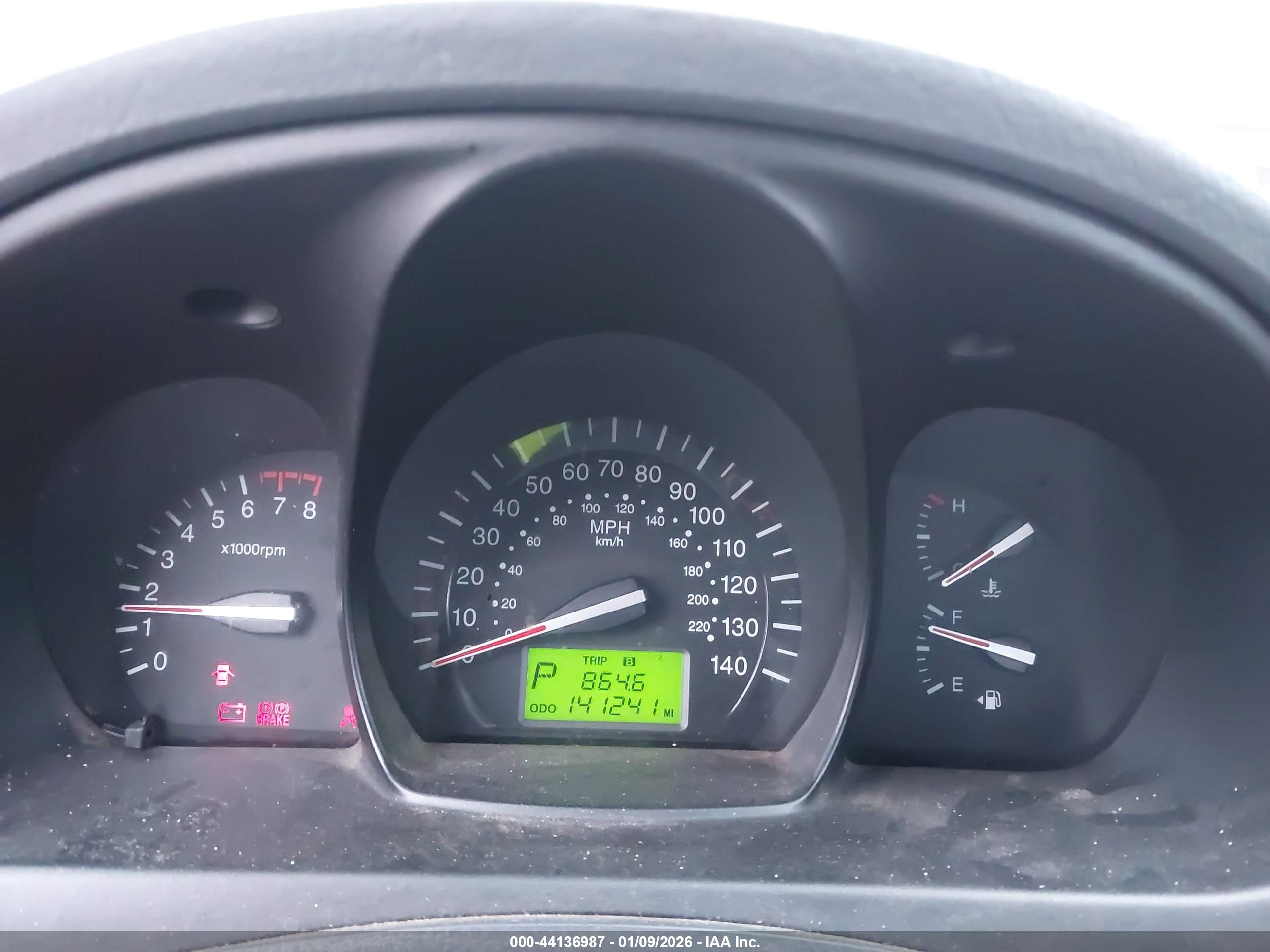 KIA SPECTRA image 7