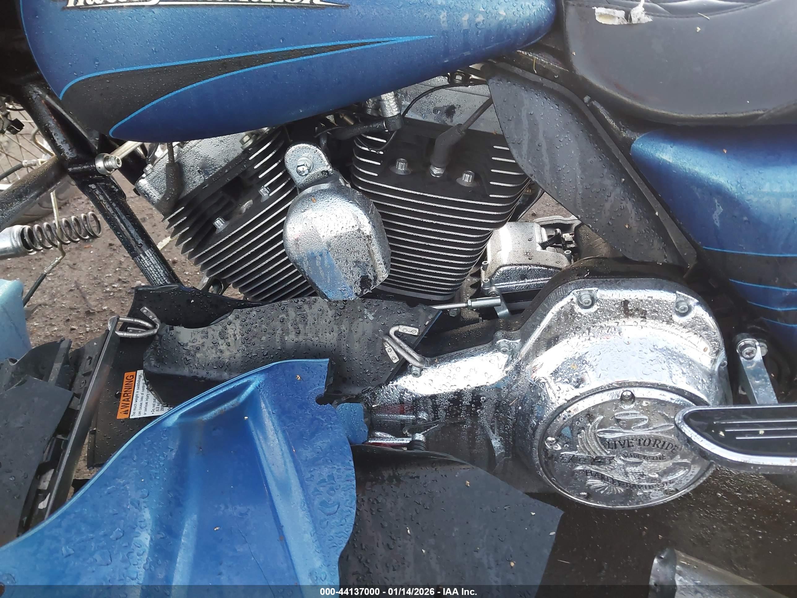 HARLEY-DAVIDSON FLHX image 9