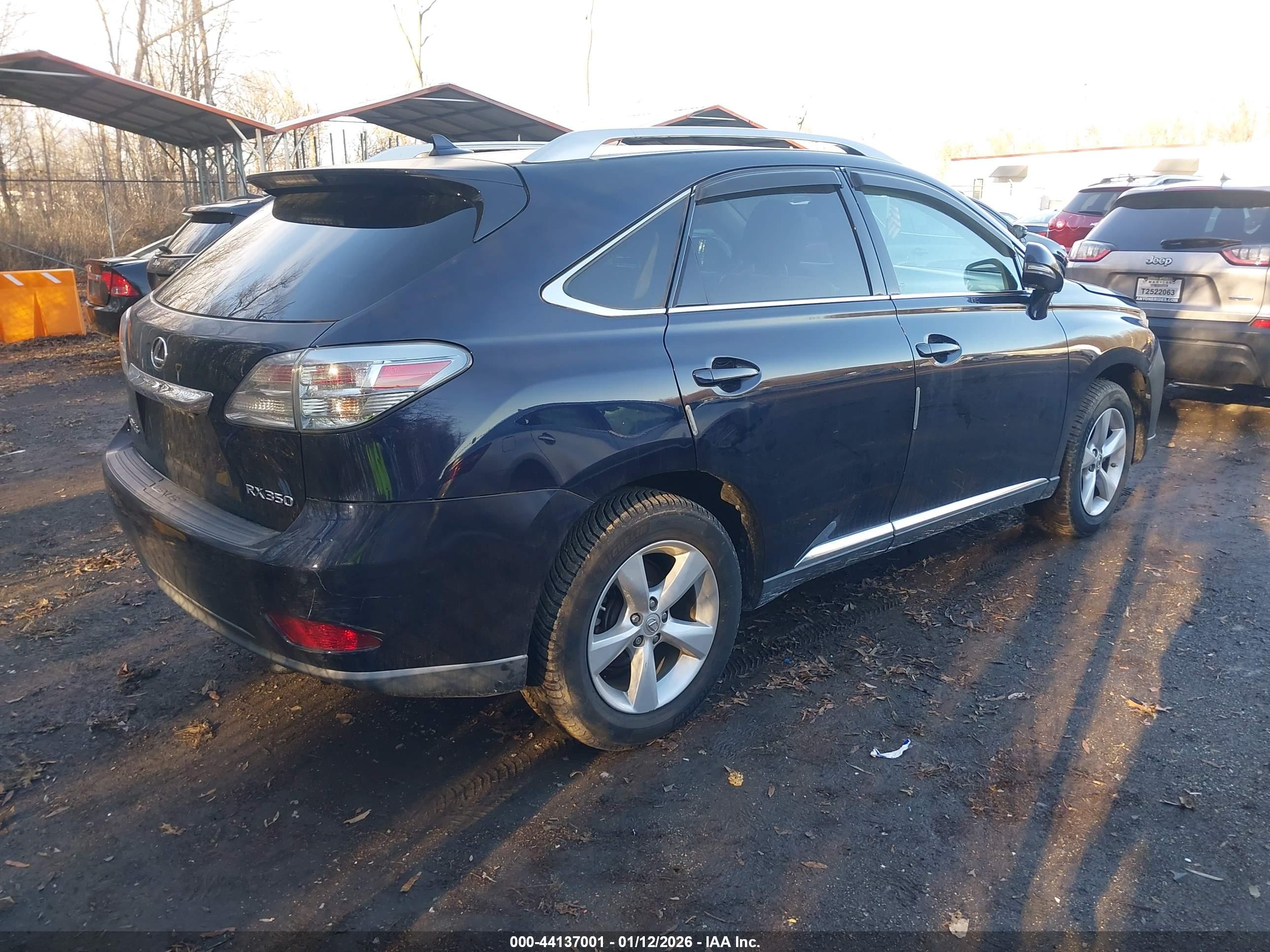 LEXUS RX image 4