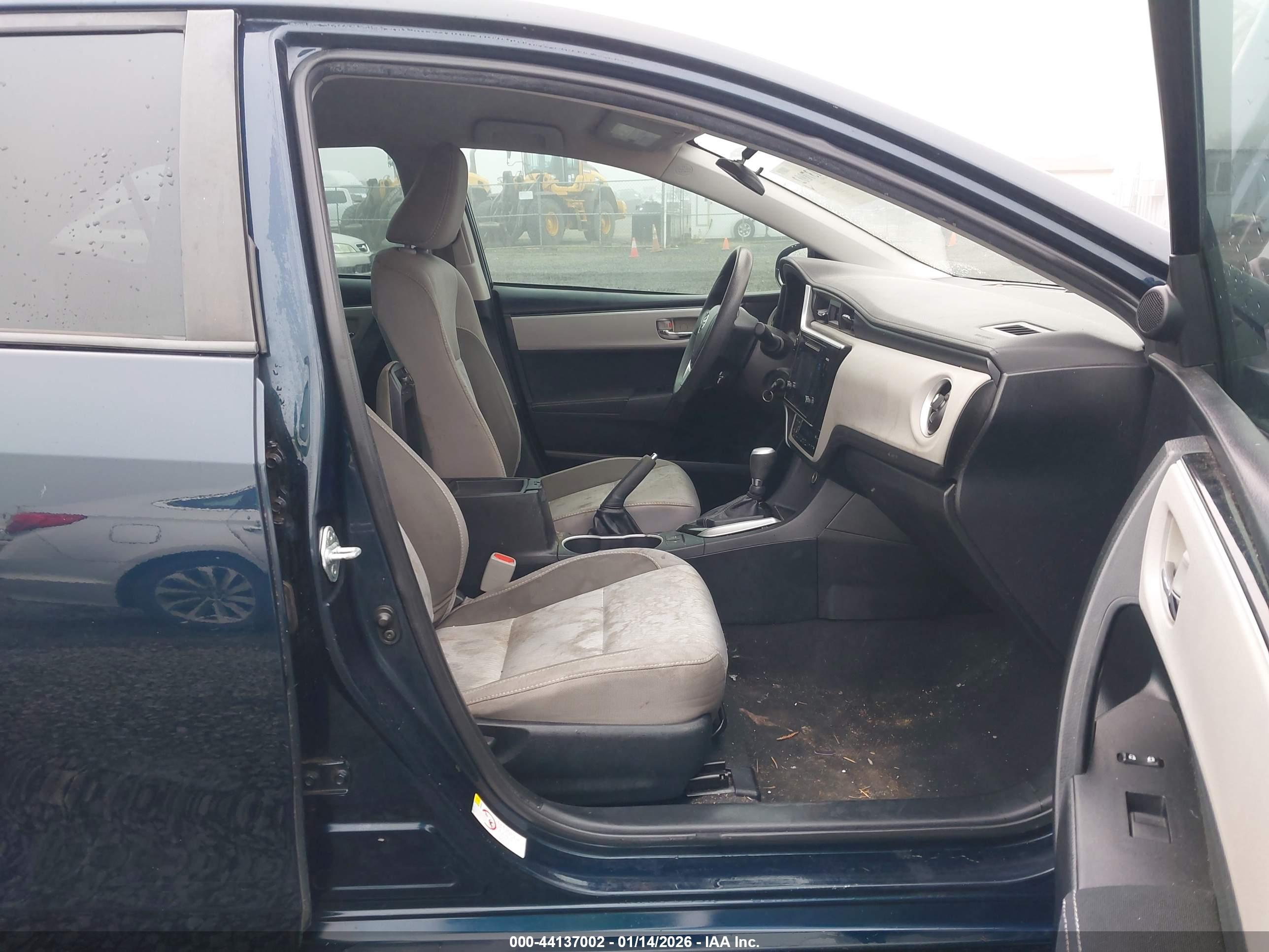 TOYOTA COROLLA image 5