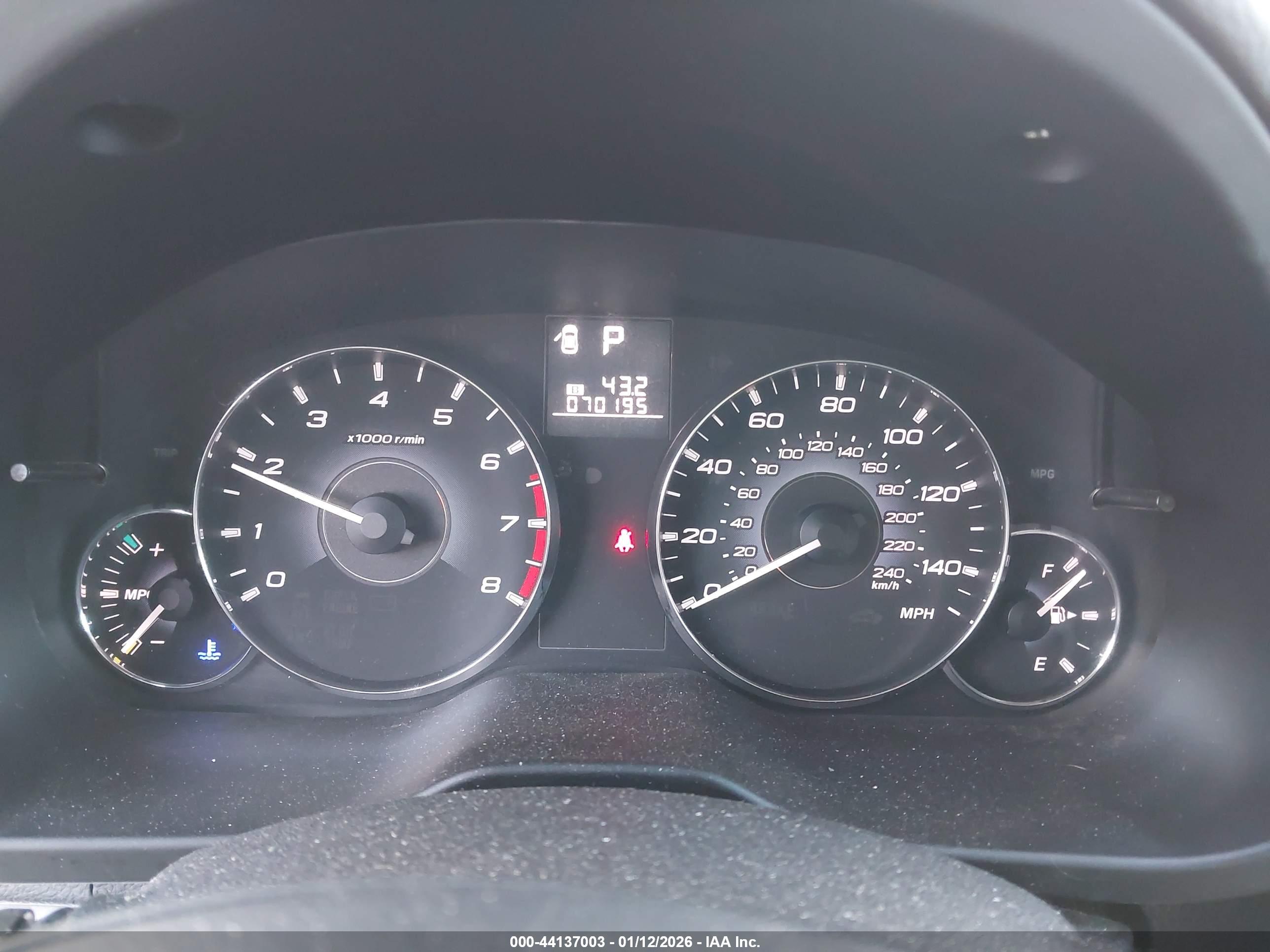 SUBARU OUTBACK image 7