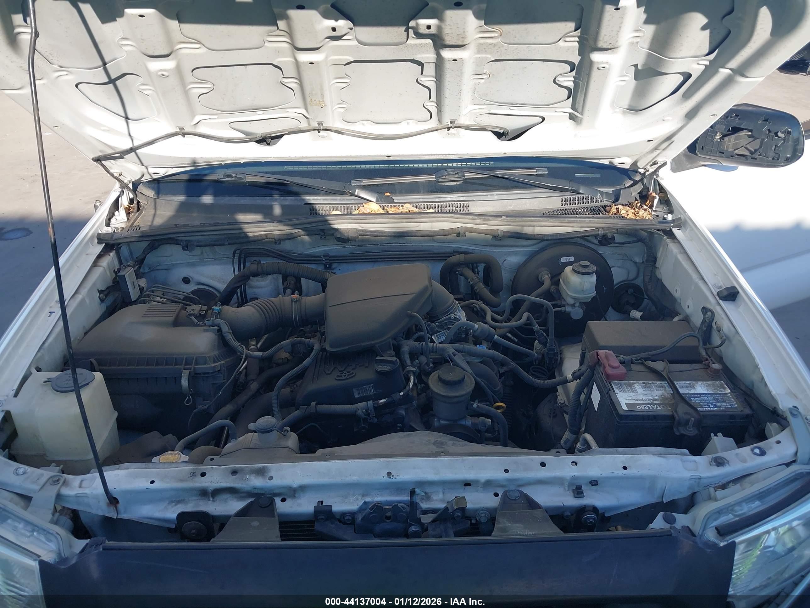 TOYOTA TACOMA image 10