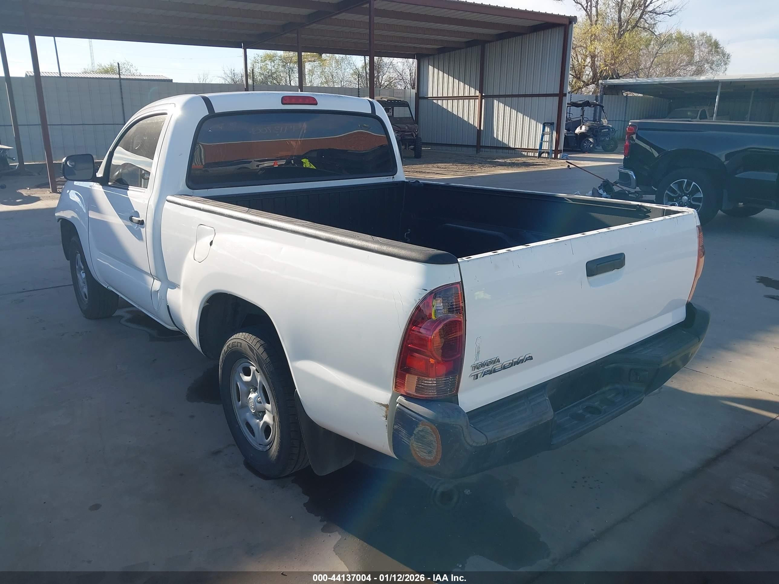TOYOTA TACOMA image 3
