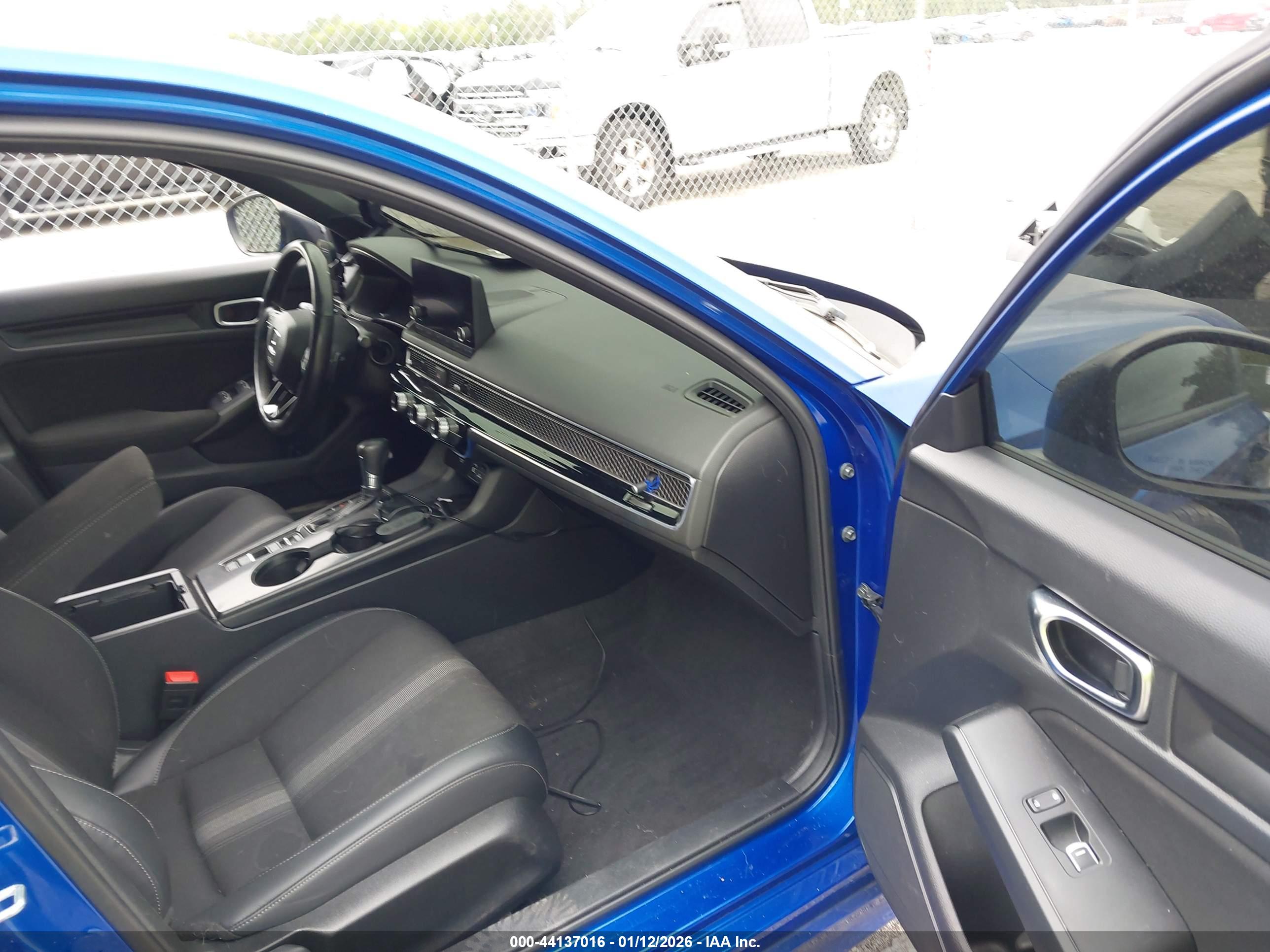 HONDA CIVIC image 5