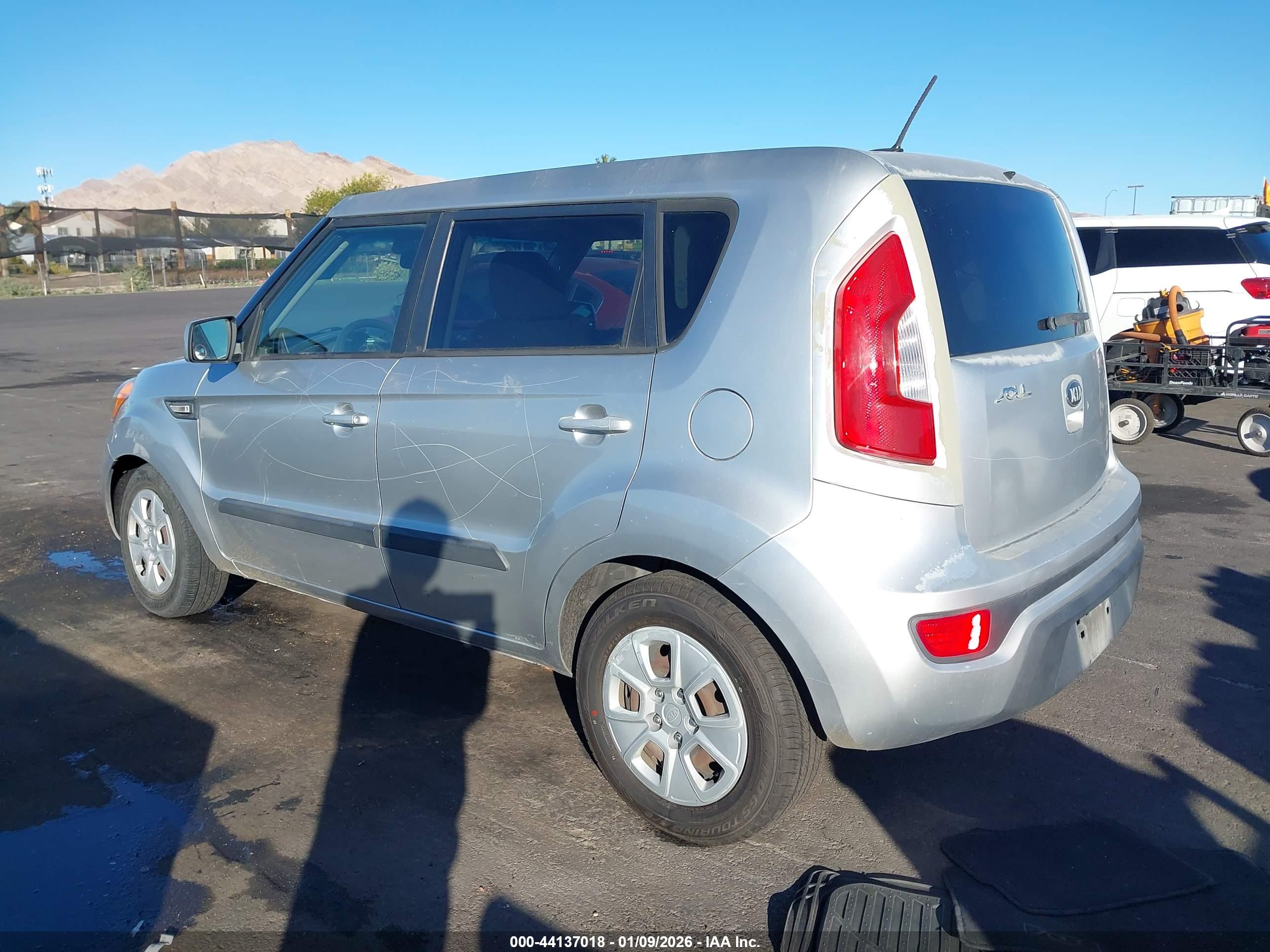 KIA SOUL image 3
