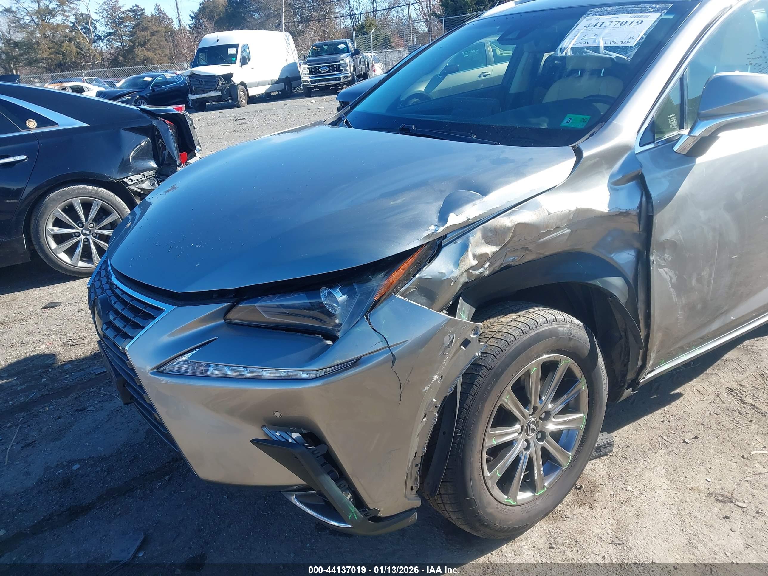 LEXUS NX image 6