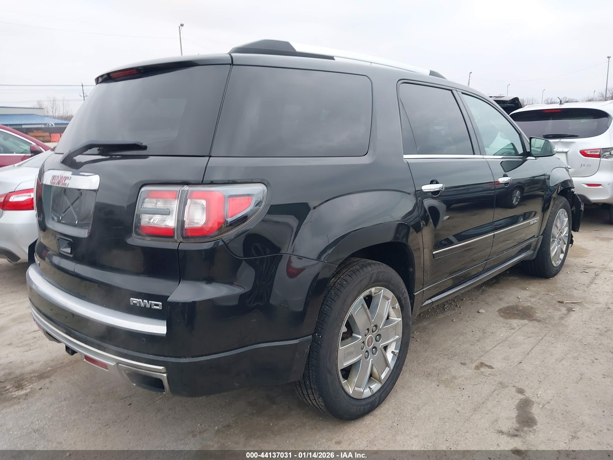 GMC ACADIA image 4