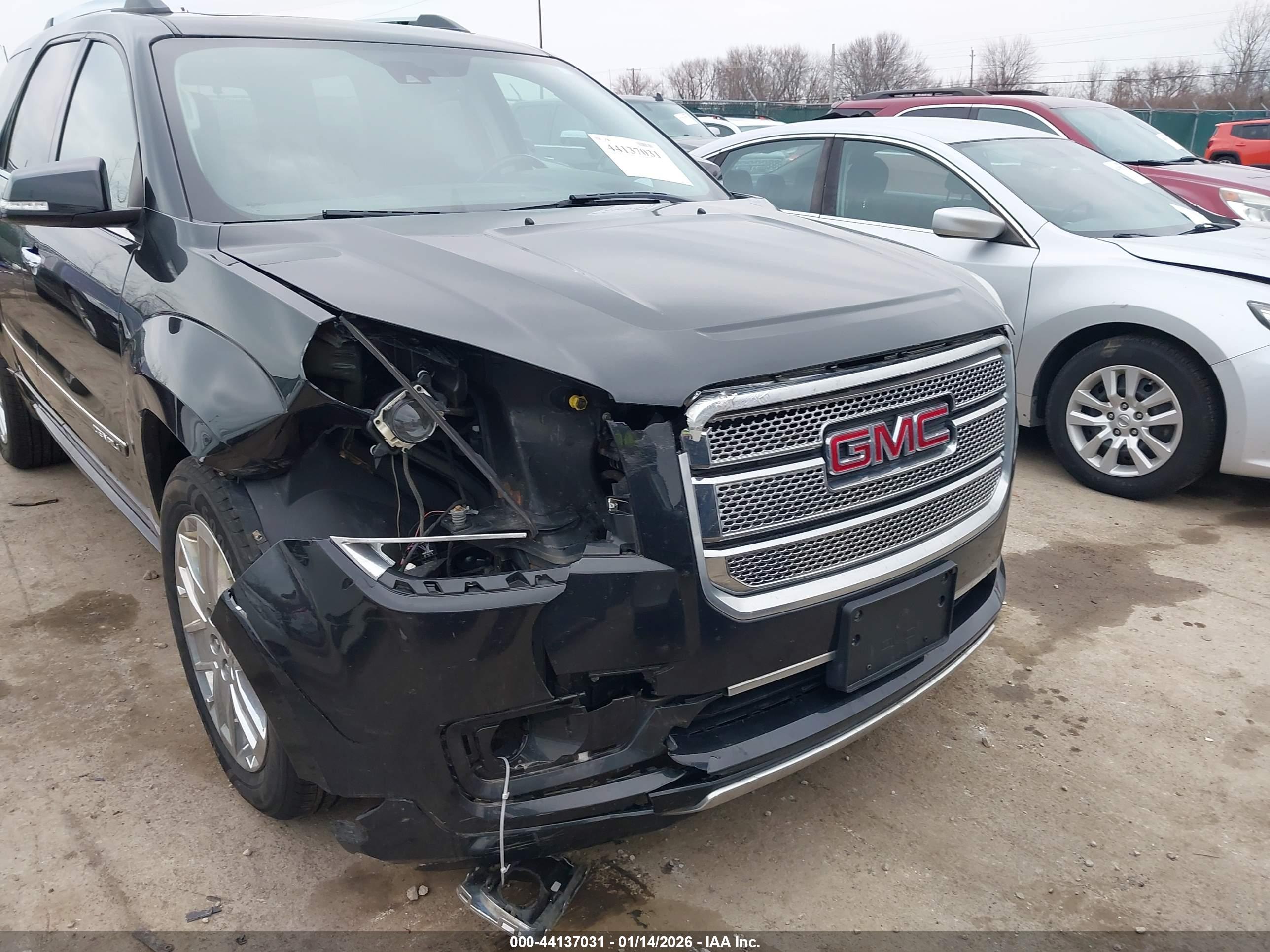GMC ACADIA image 6