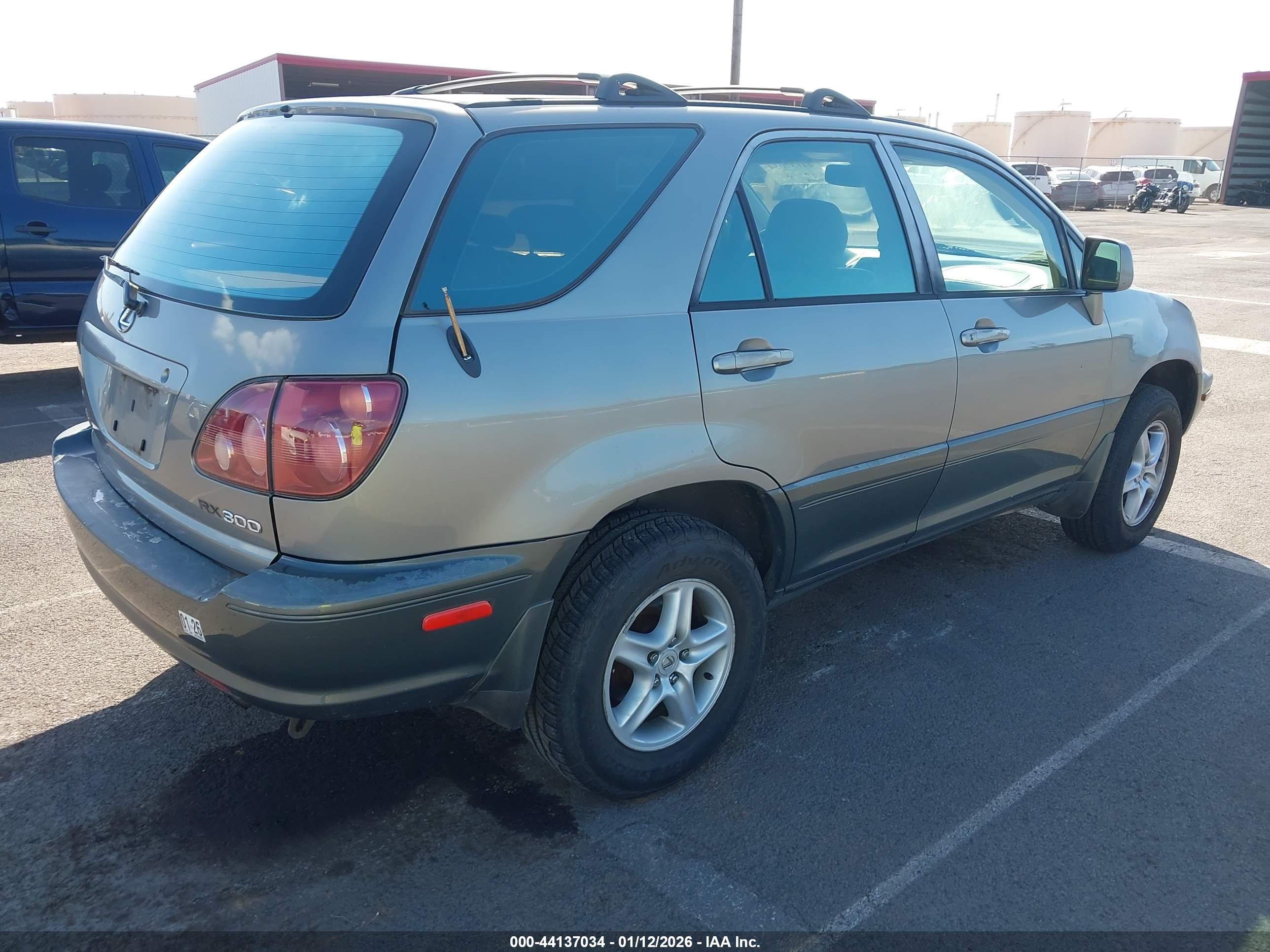 LEXUS RX image 4