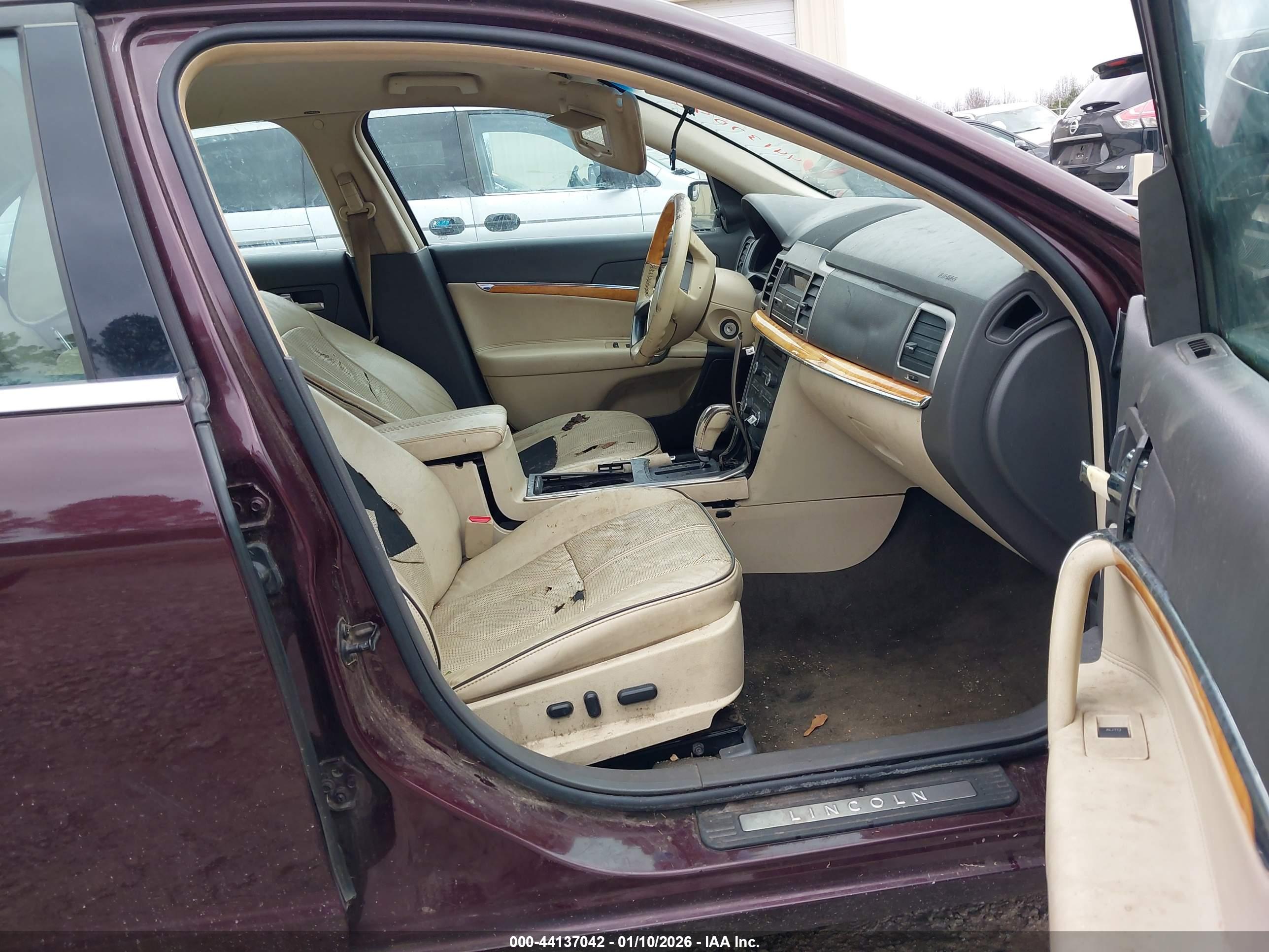 LINCOLN MKZ image 5