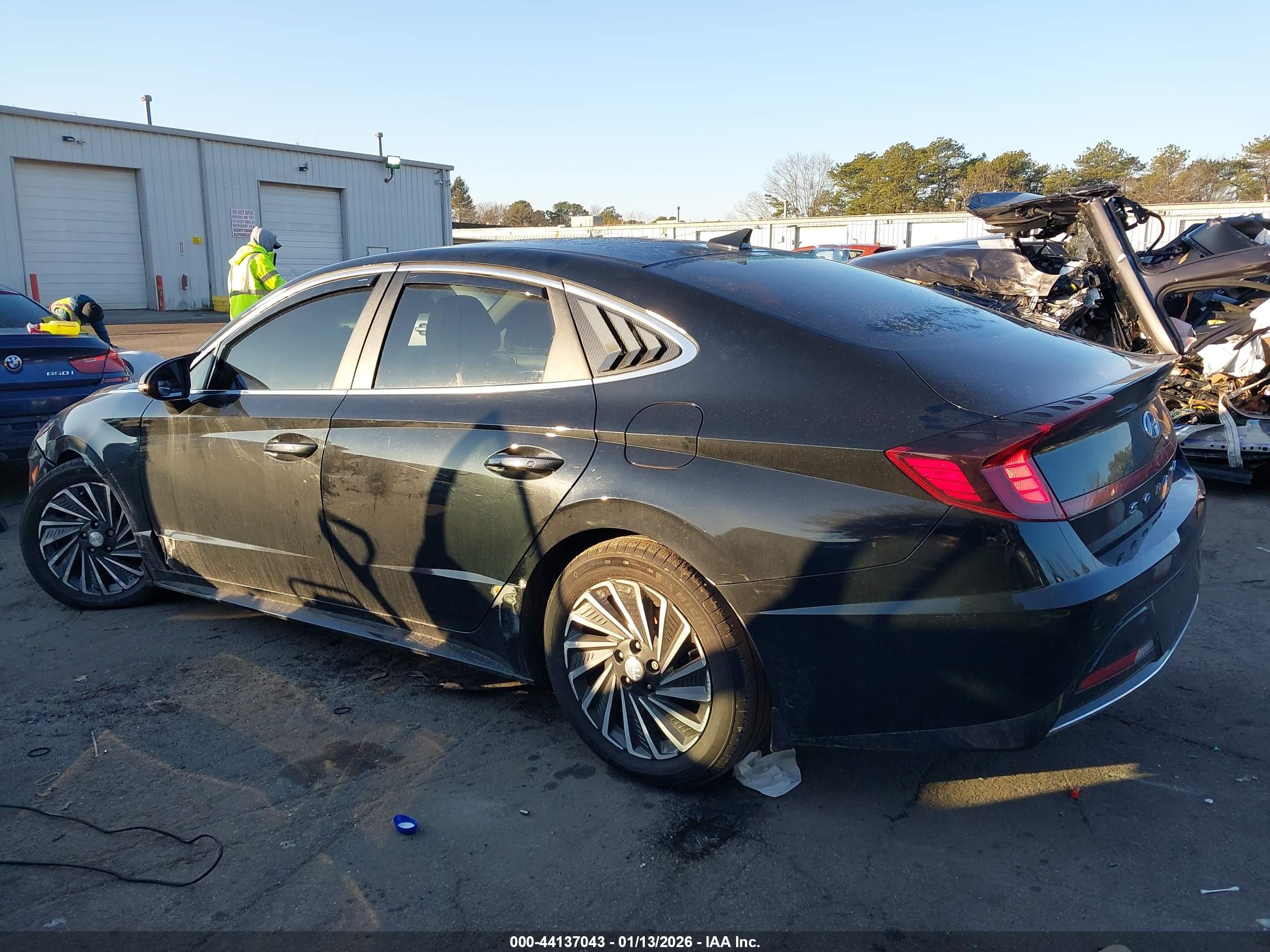 HYUNDAI SONATA image 3