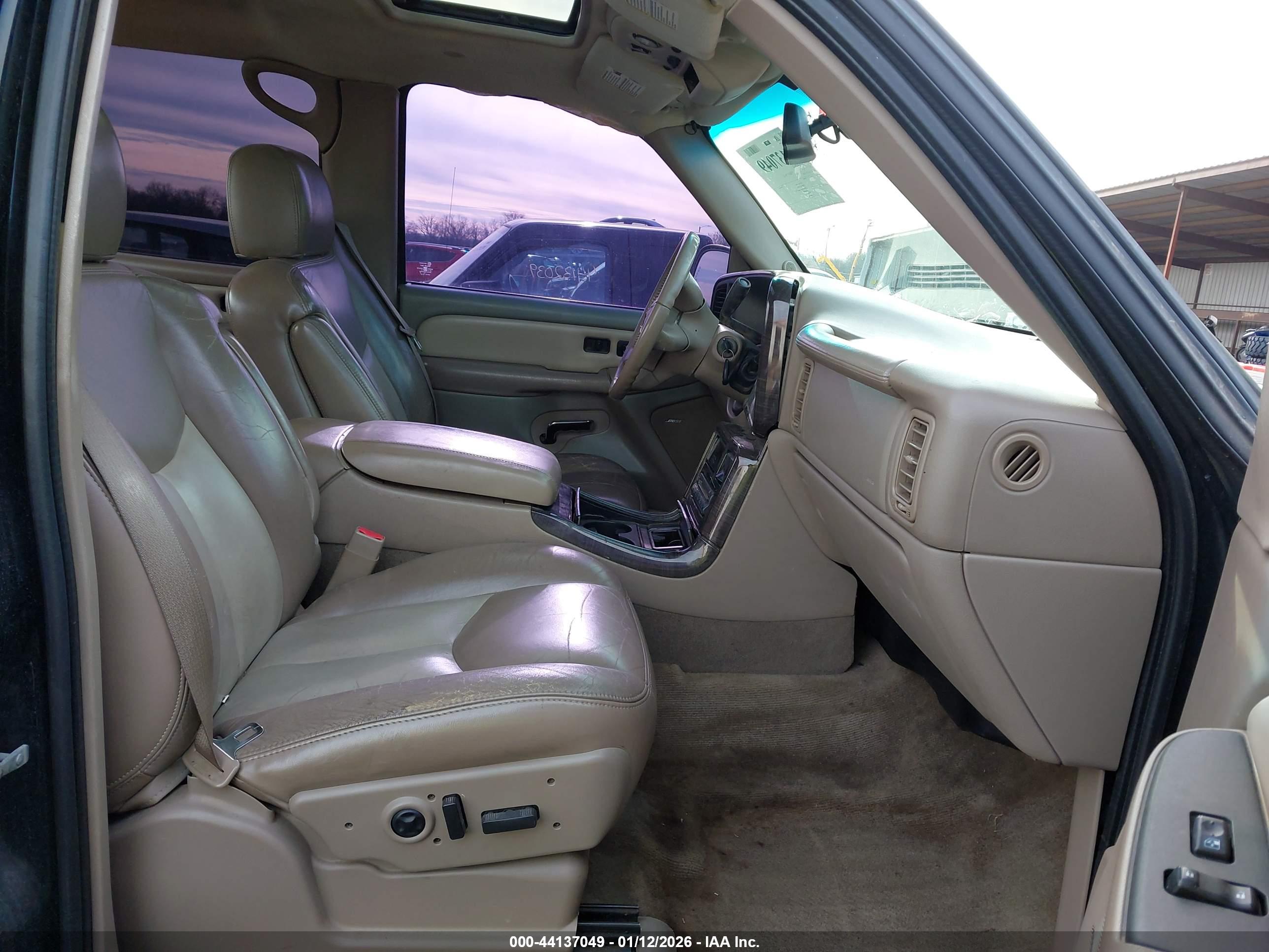 GMC SIERRA image 5