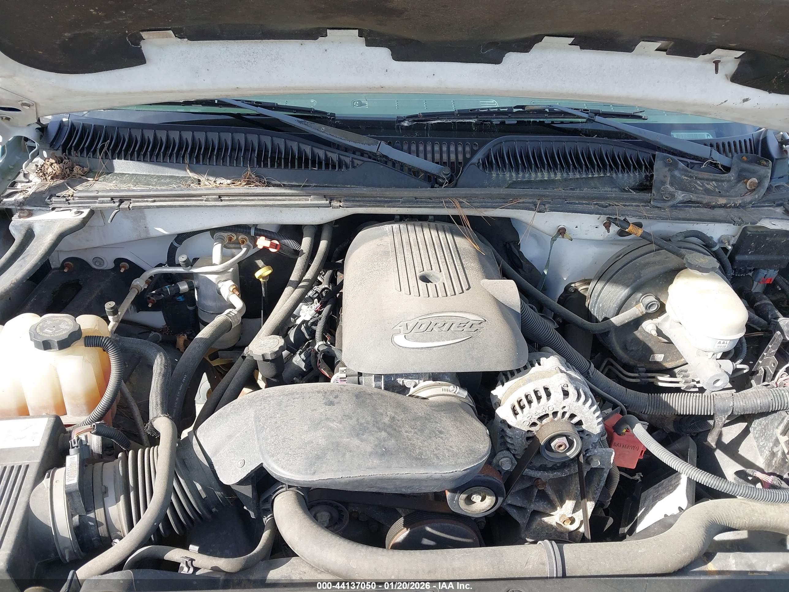 CHEVROLET SILVERADO image 10