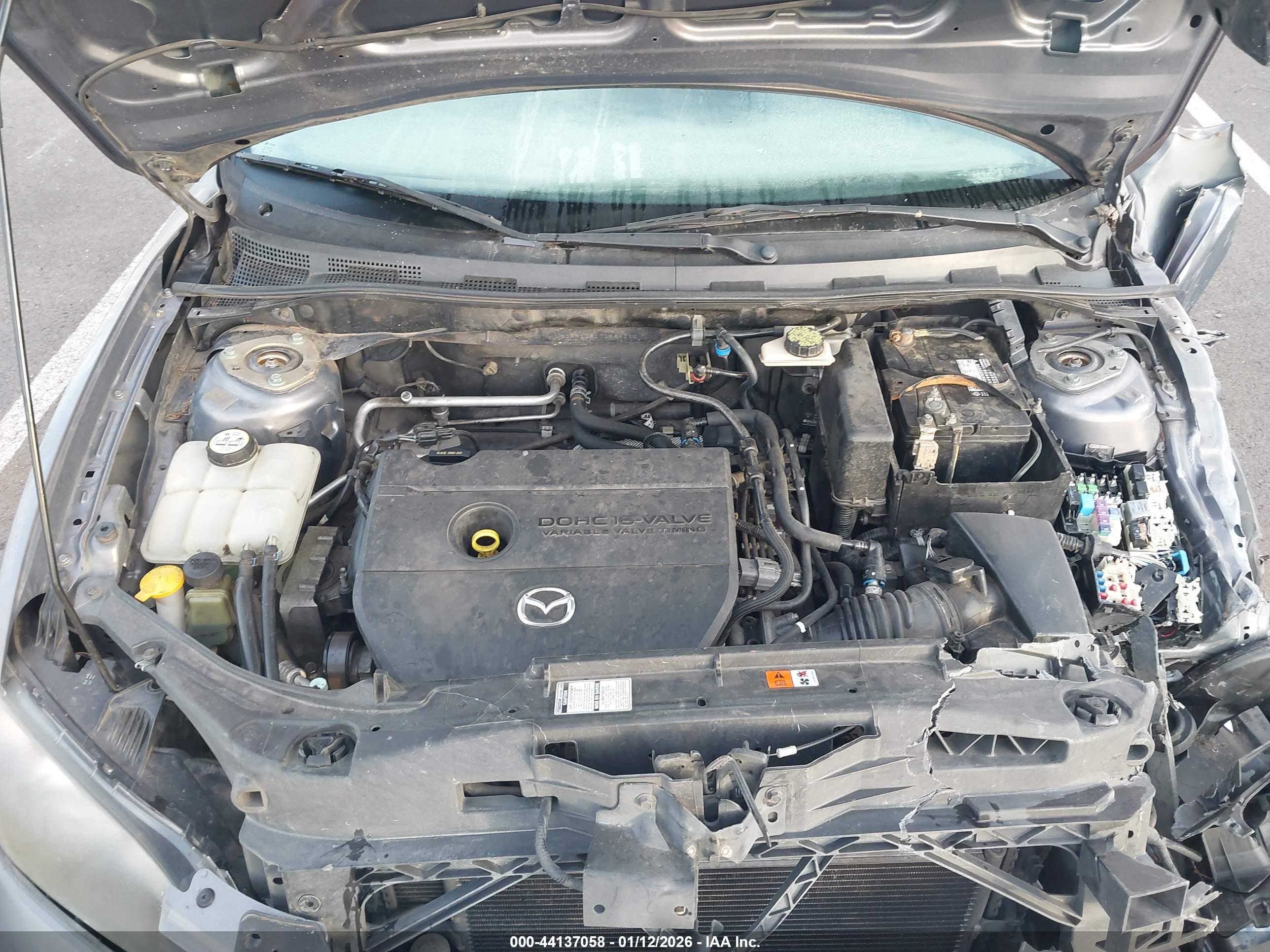 MAZDA MAZDA3 image 10