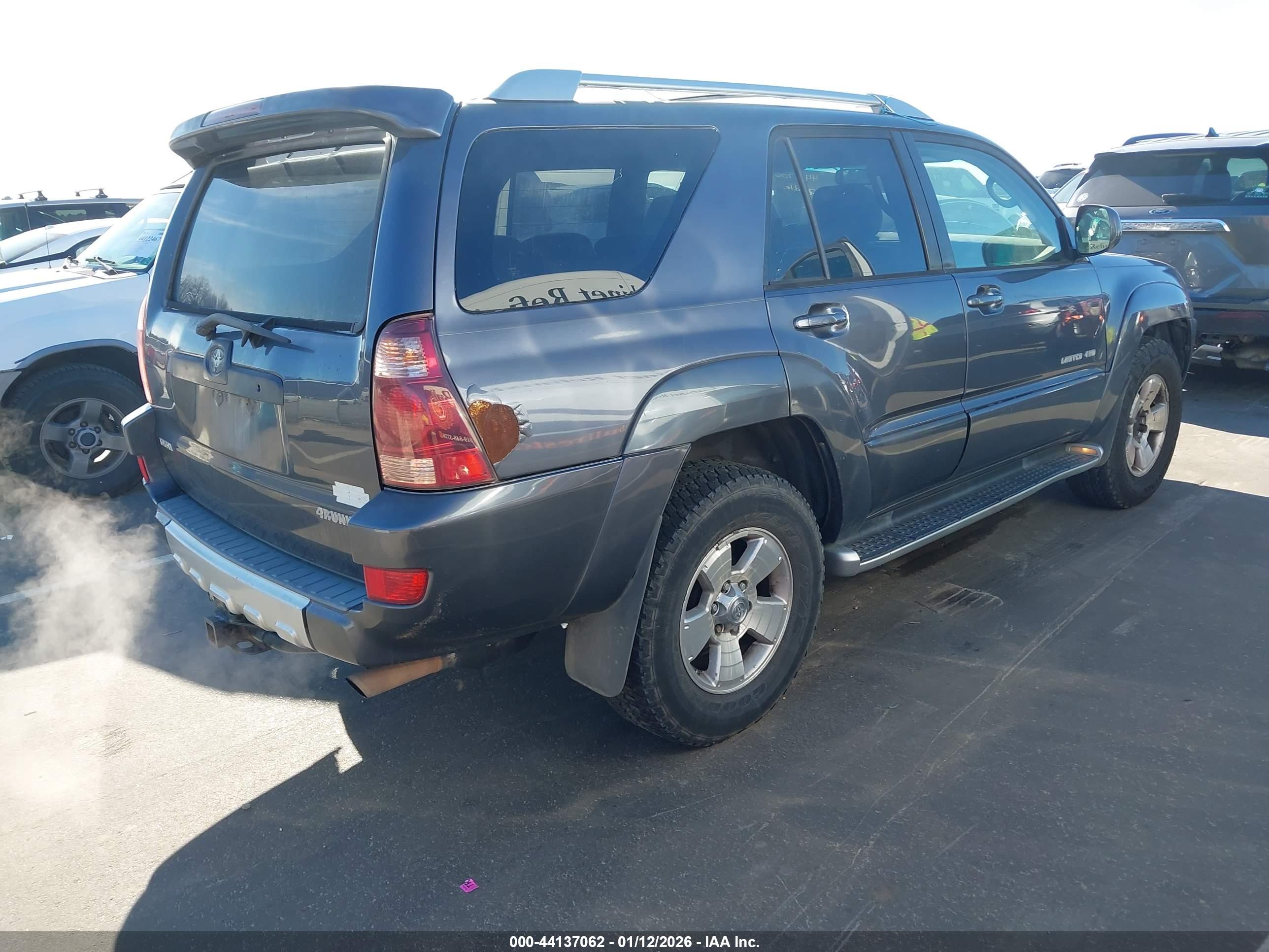 TOYOTA 4RUNNER image 4