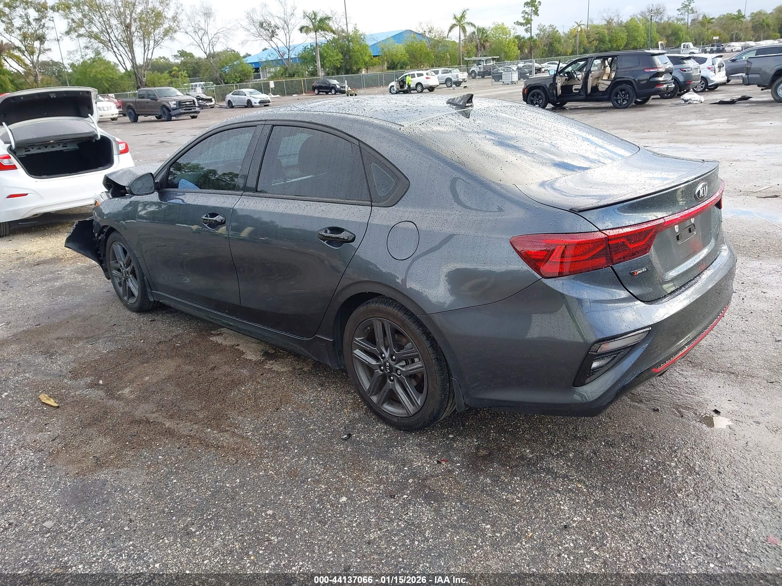 KIA FORTE image 3