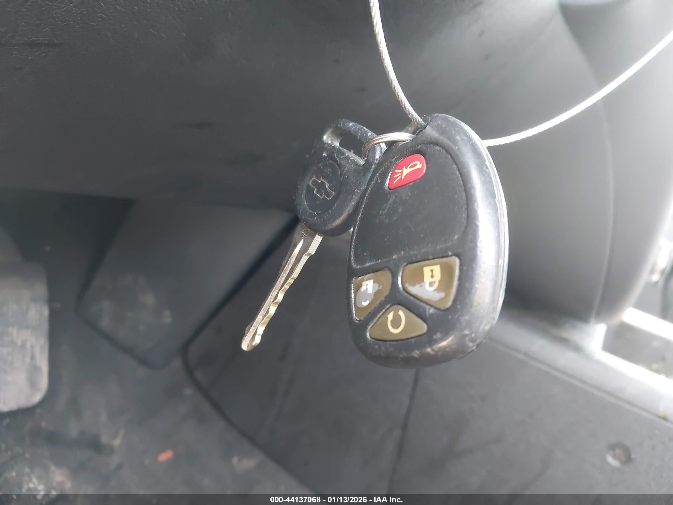 CHEVROLET SILVERADO image 11