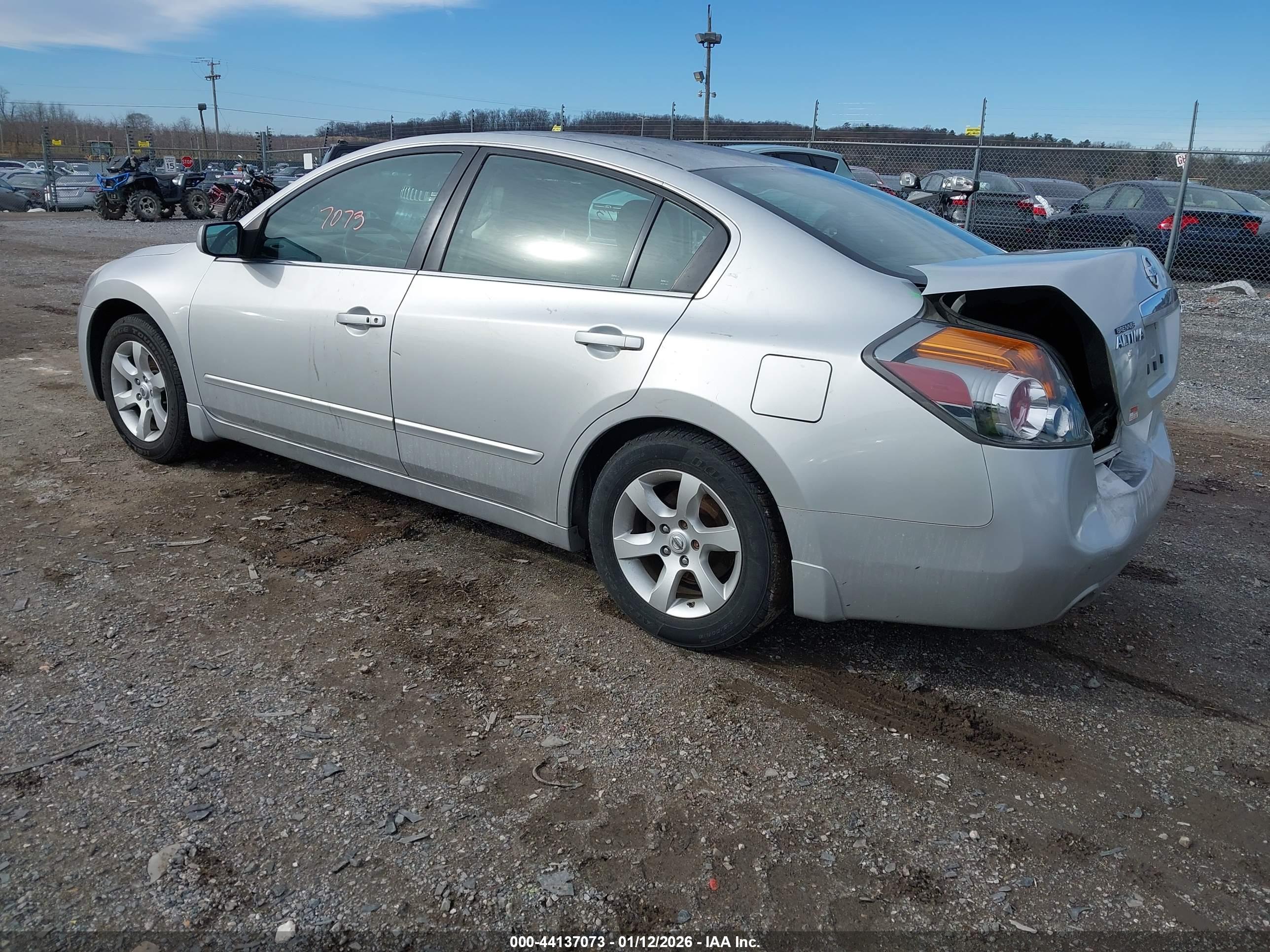 NISSAN ALTIMA image 3