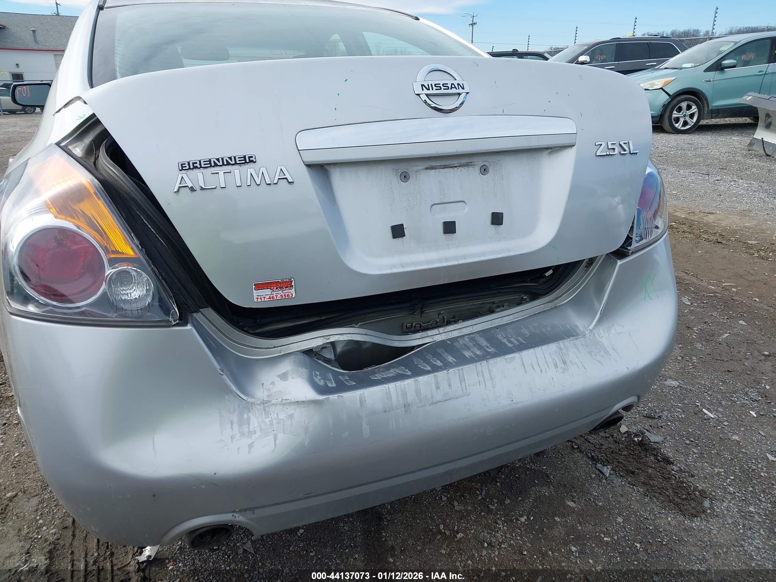 NISSAN ALTIMA image 6