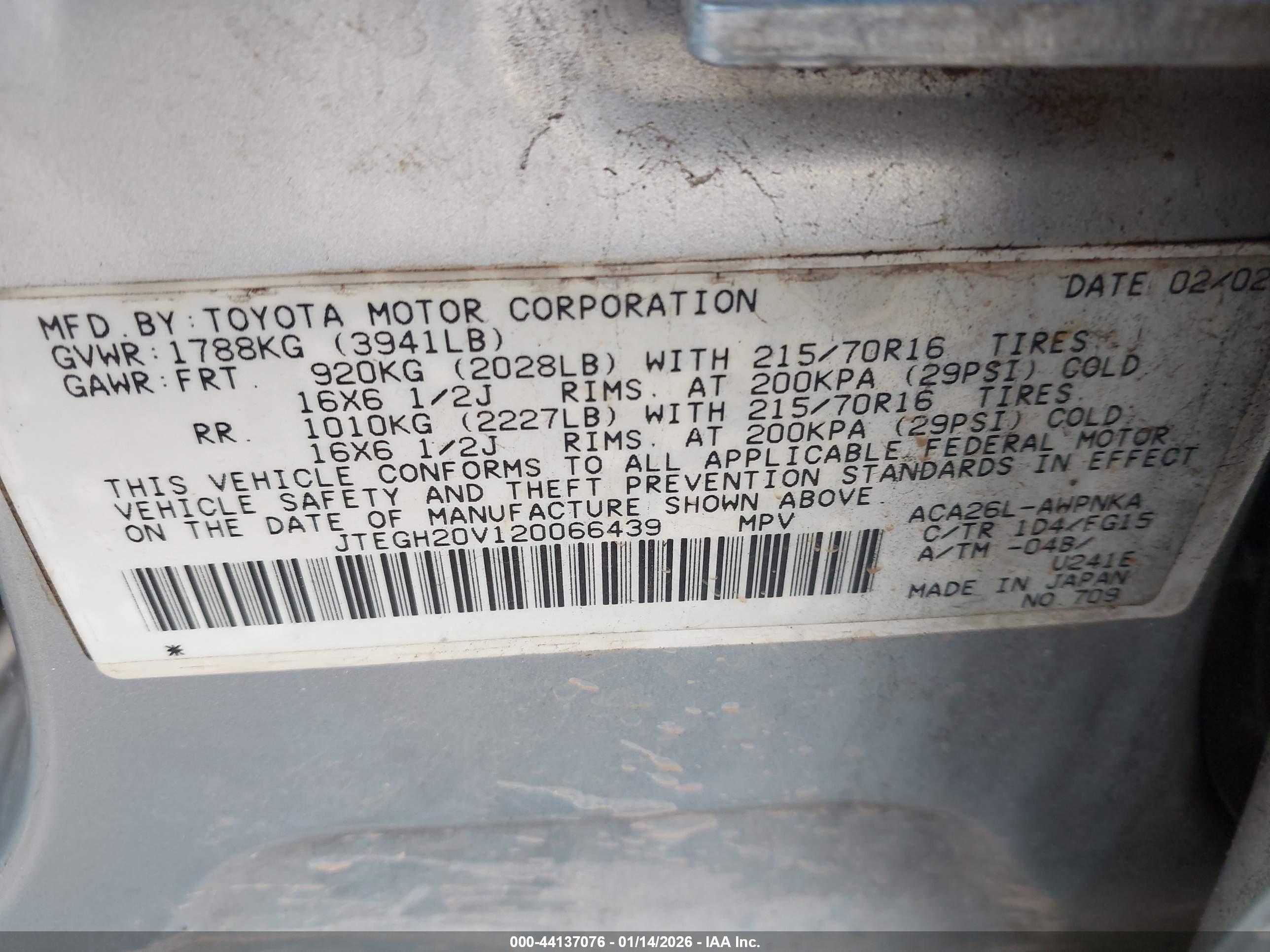 TOYOTA RAV4 image 9