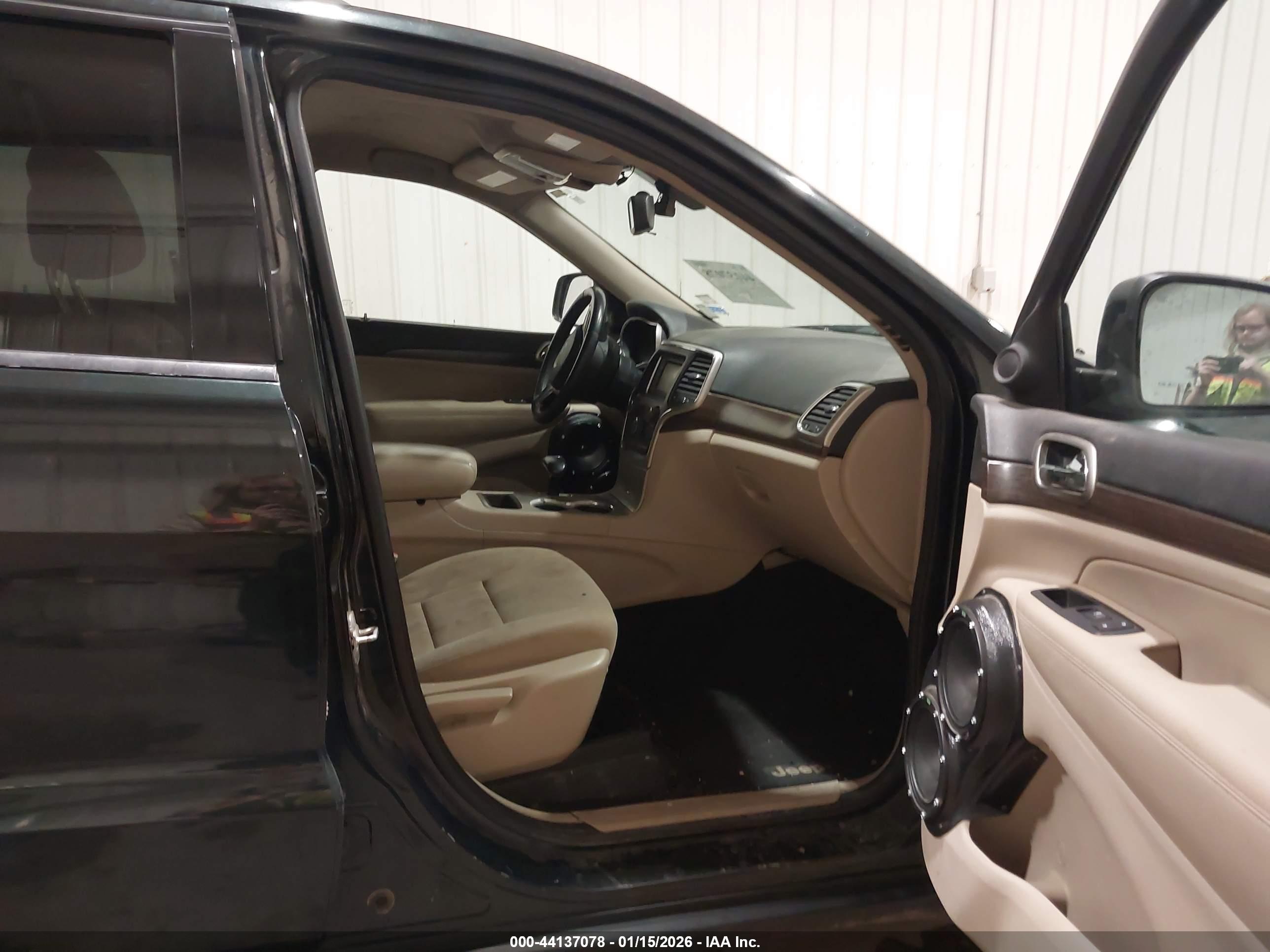 JEEP GRAND image 5