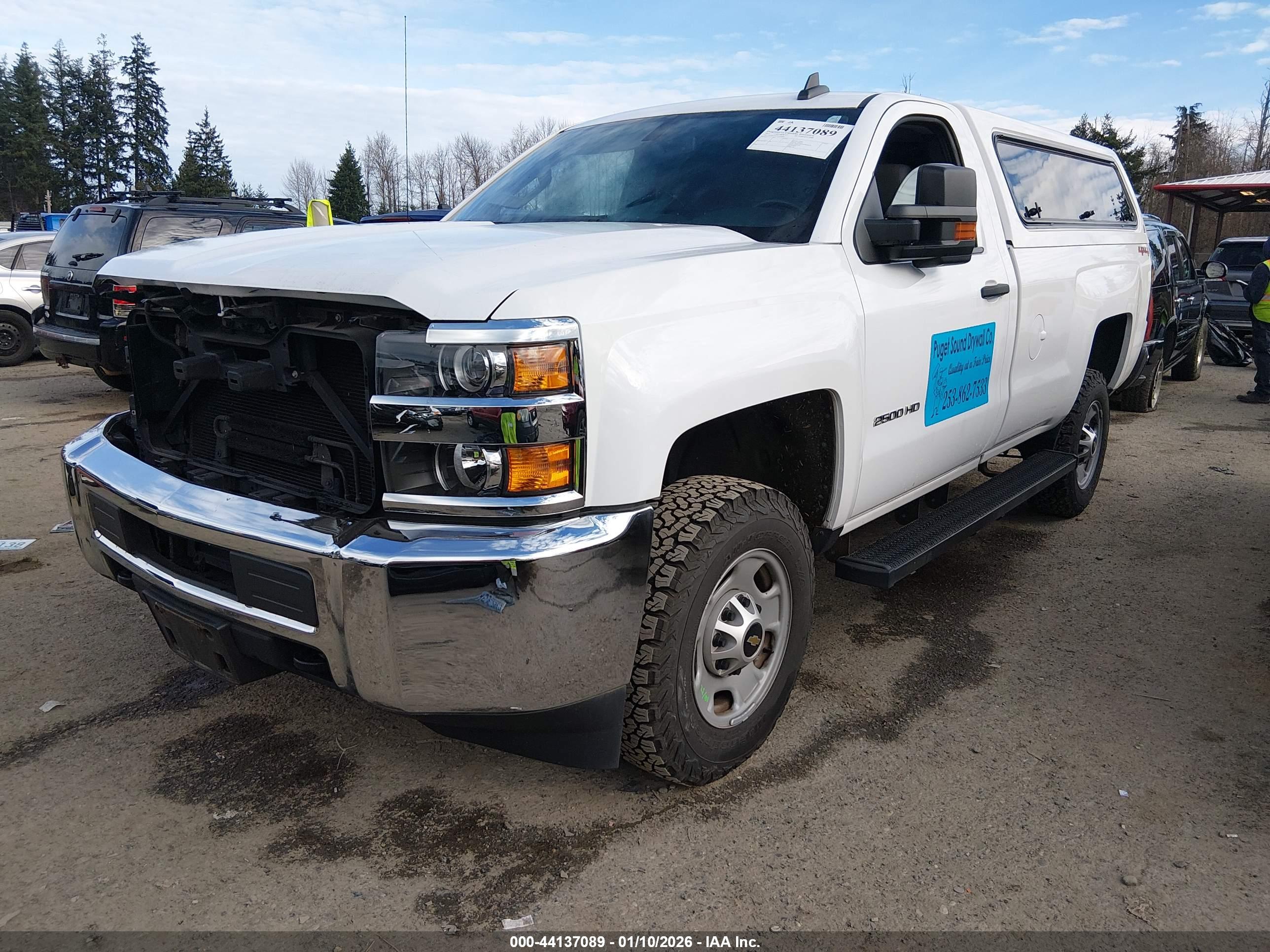 CHEVROLET SILVERADO image 2