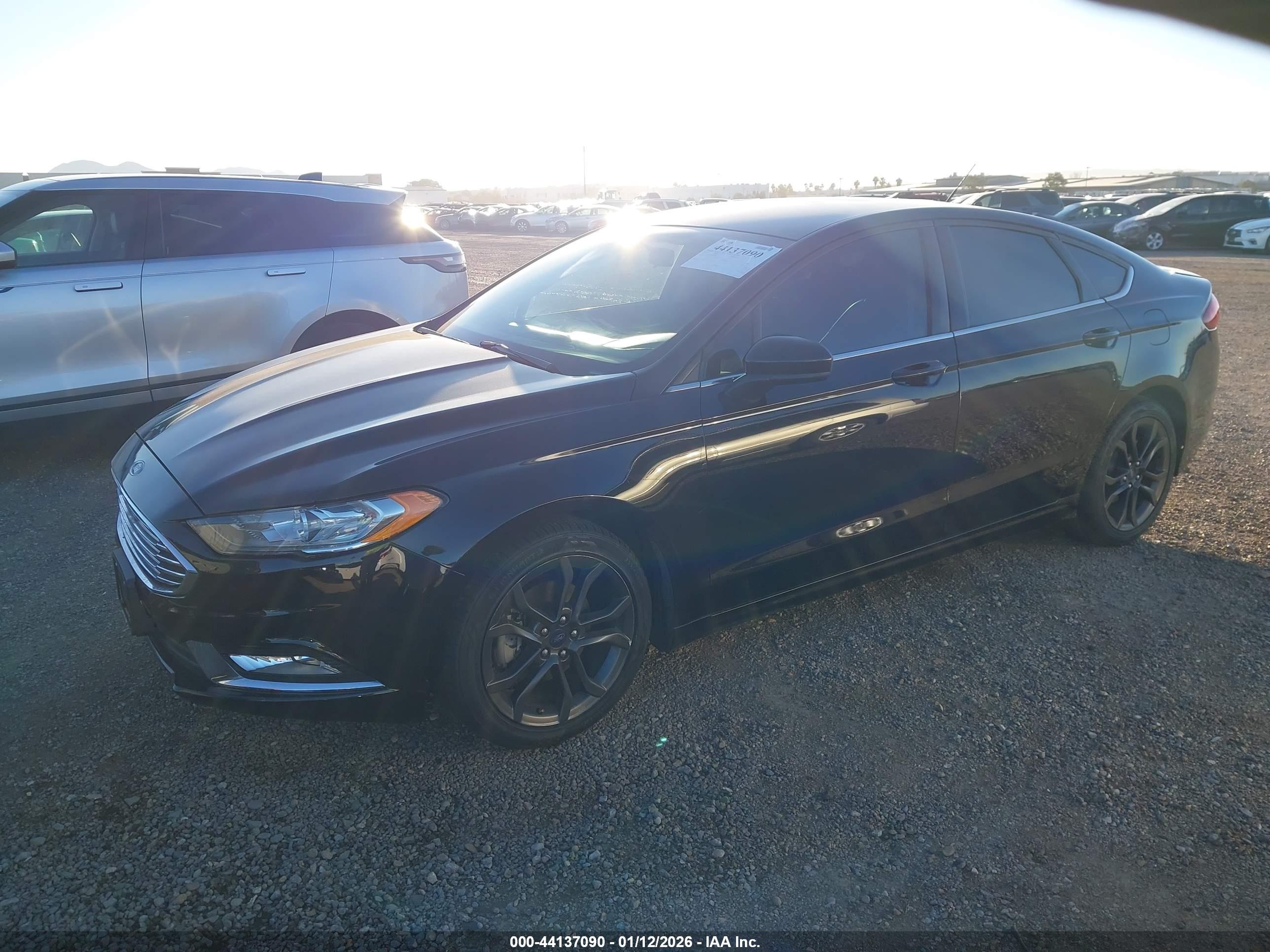 FORD FUSION image 2