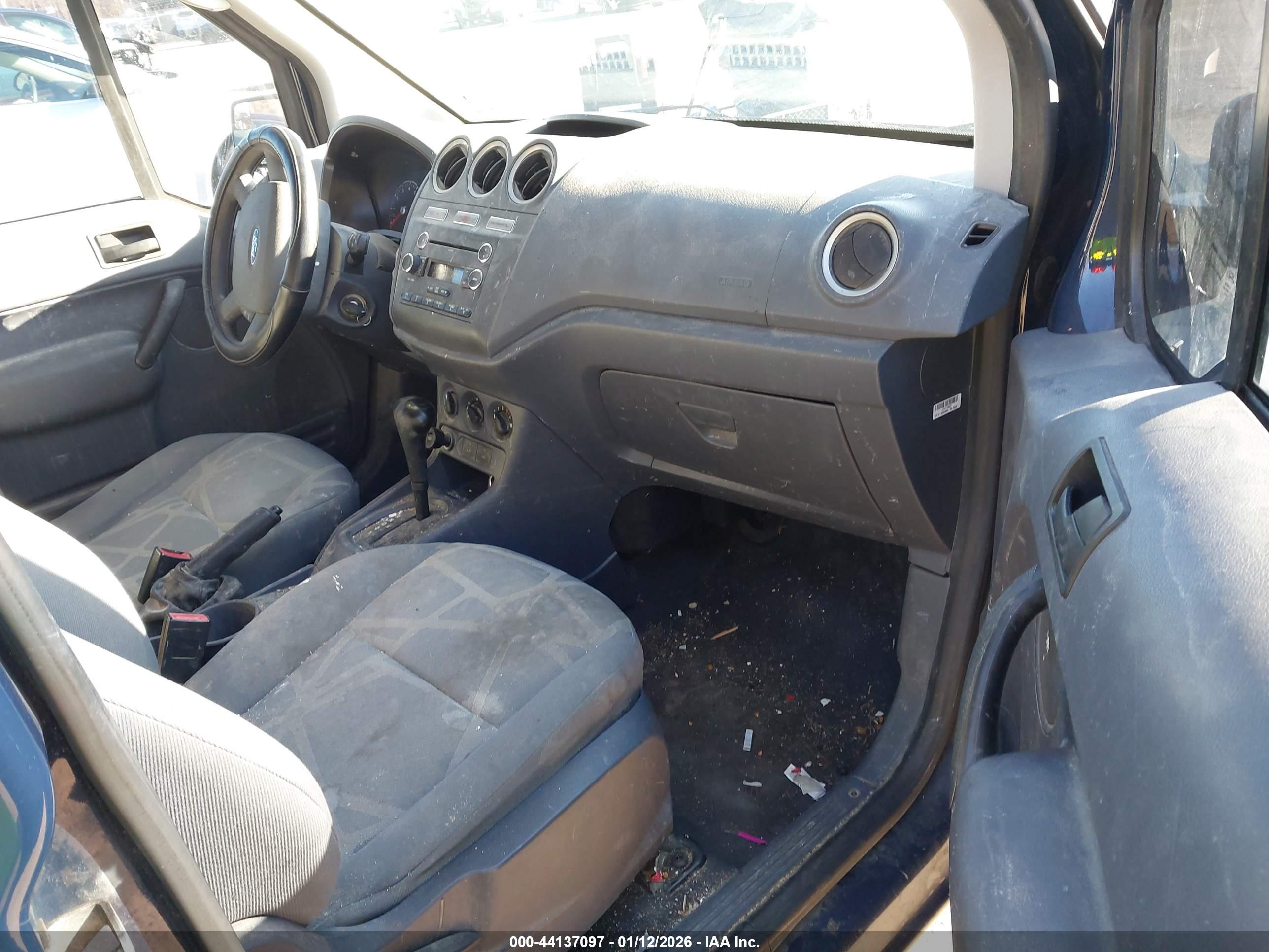 FORD TRANSIT image 5