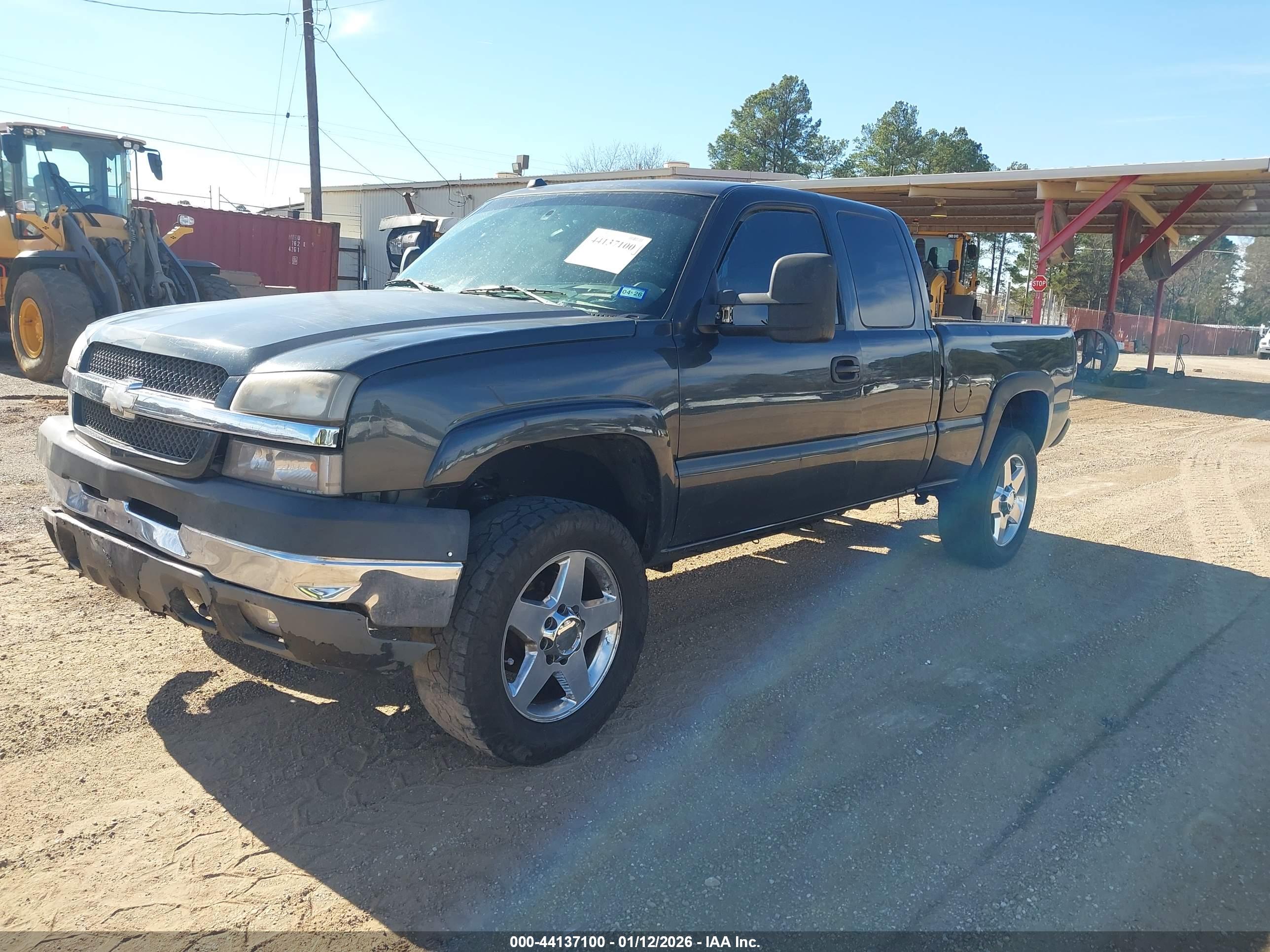 CHEVROLET SILVERADO image 2