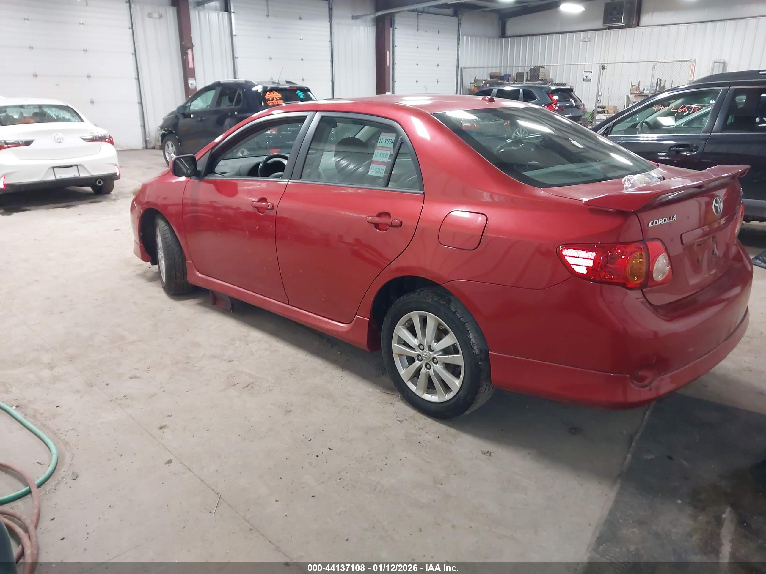 TOYOTA COROLLA image 3