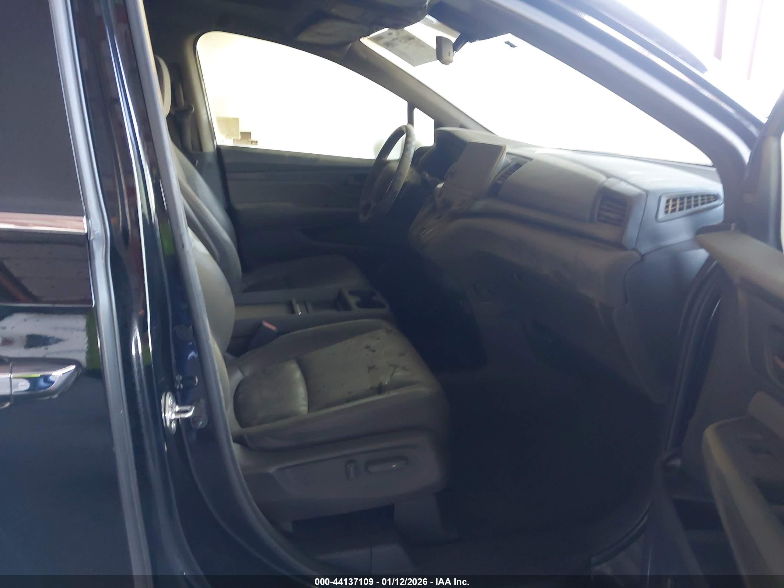 HONDA ODYSSEY image 5