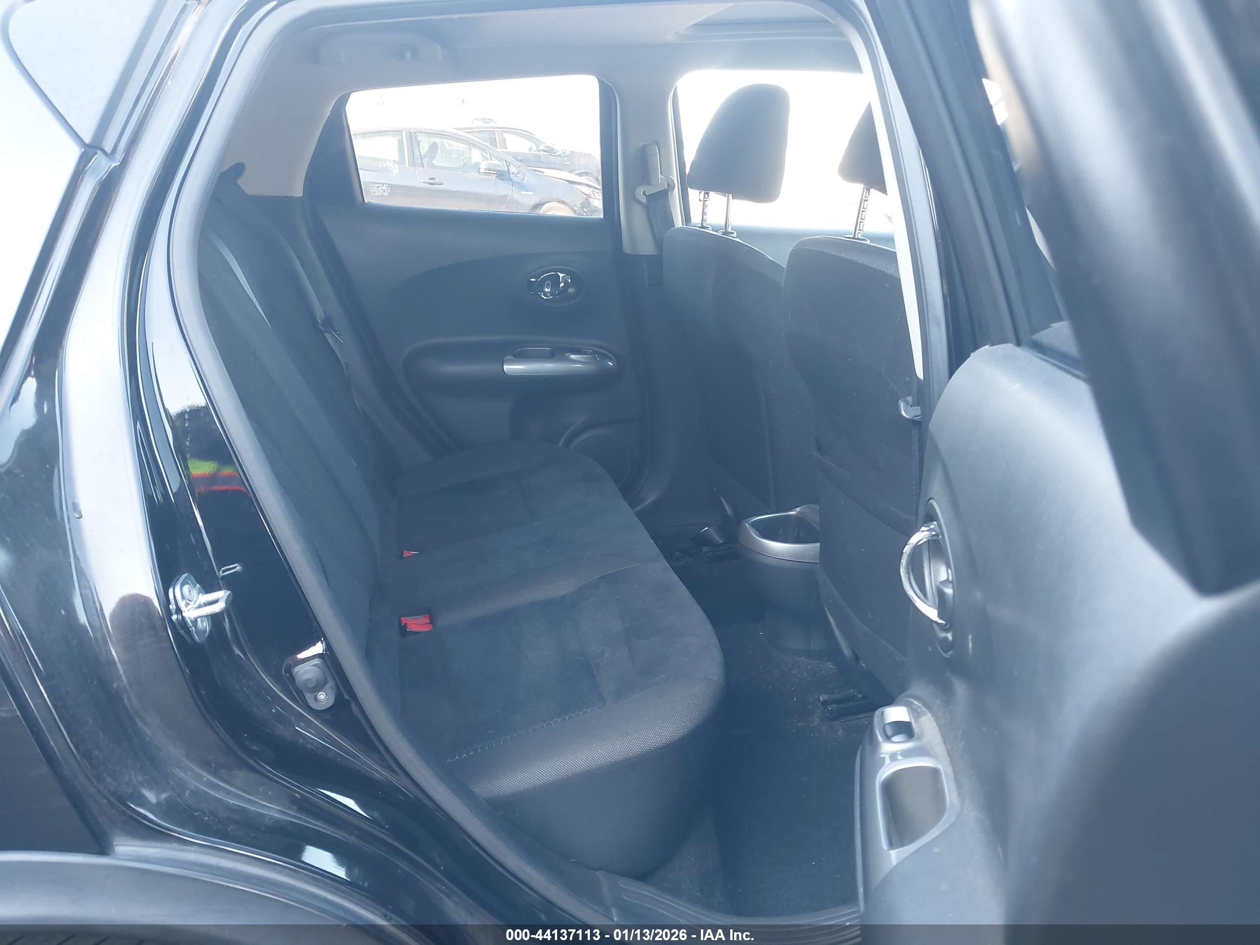 NISSAN JUKE image 8