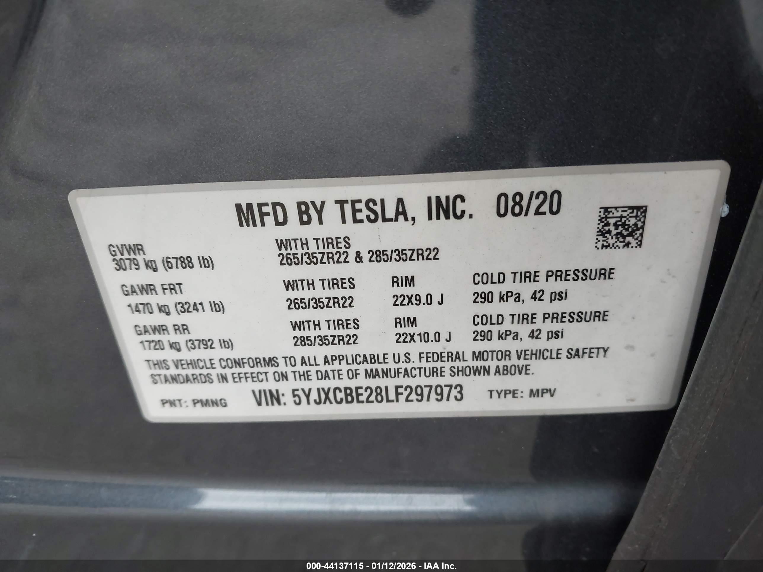 TESLA MODEL image 9