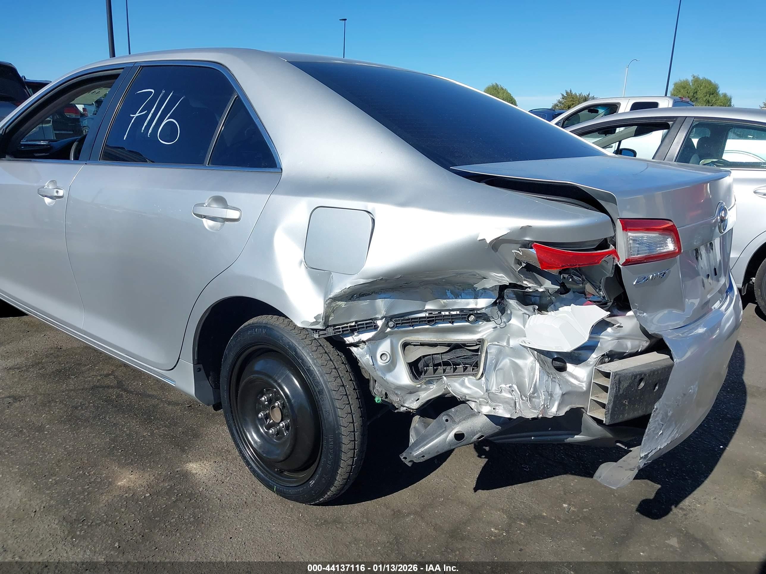 TOYOTA CAMRY image 6