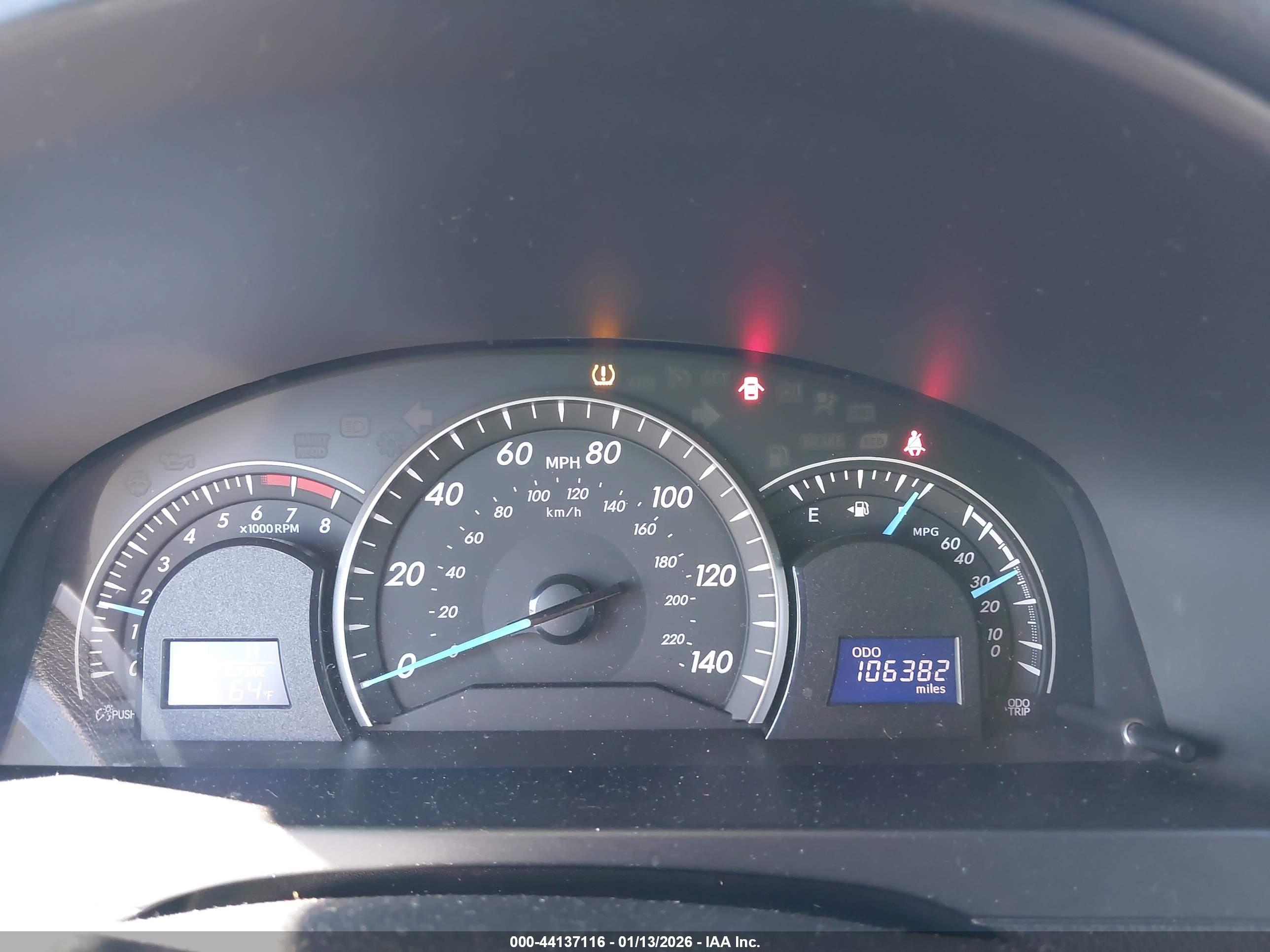 TOYOTA CAMRY image 7