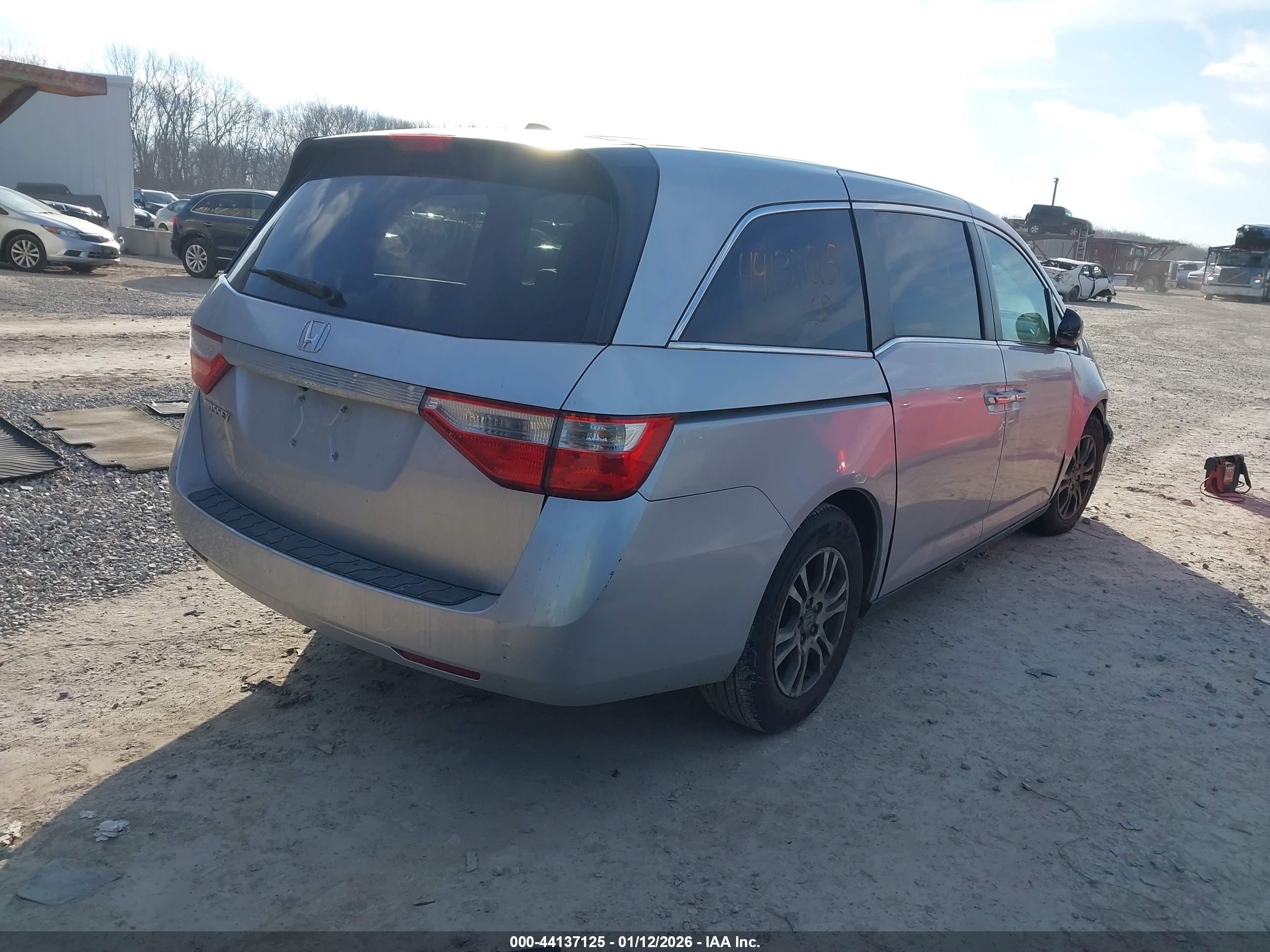 HONDA ODYSSEY image 4