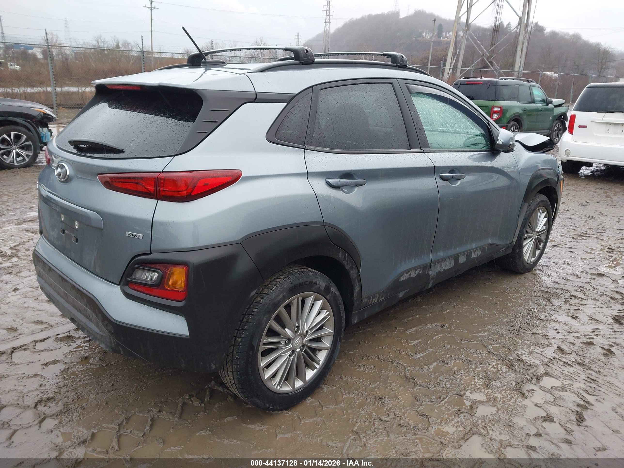 HYUNDAI KONA image 4