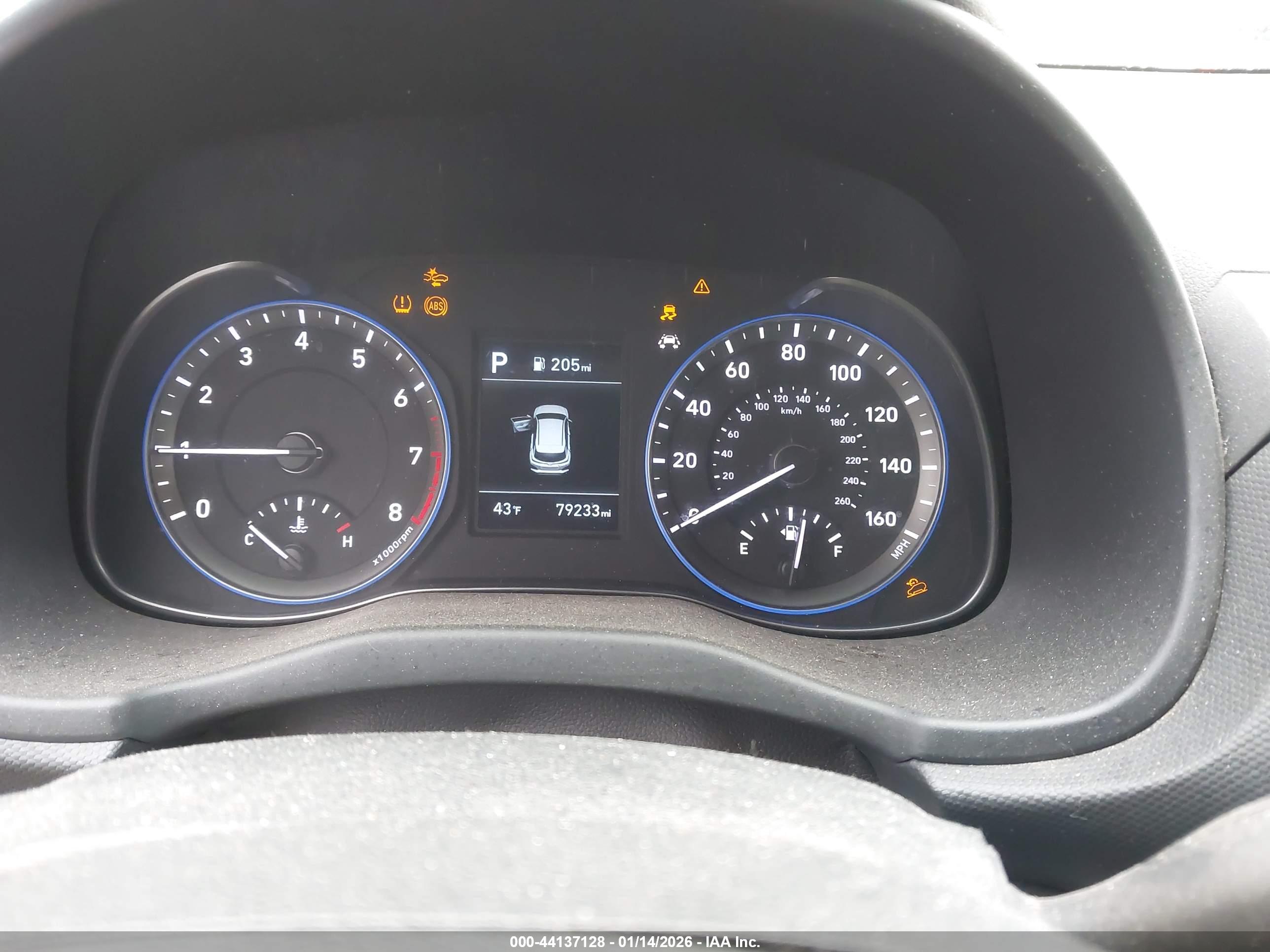 HYUNDAI KONA image 7