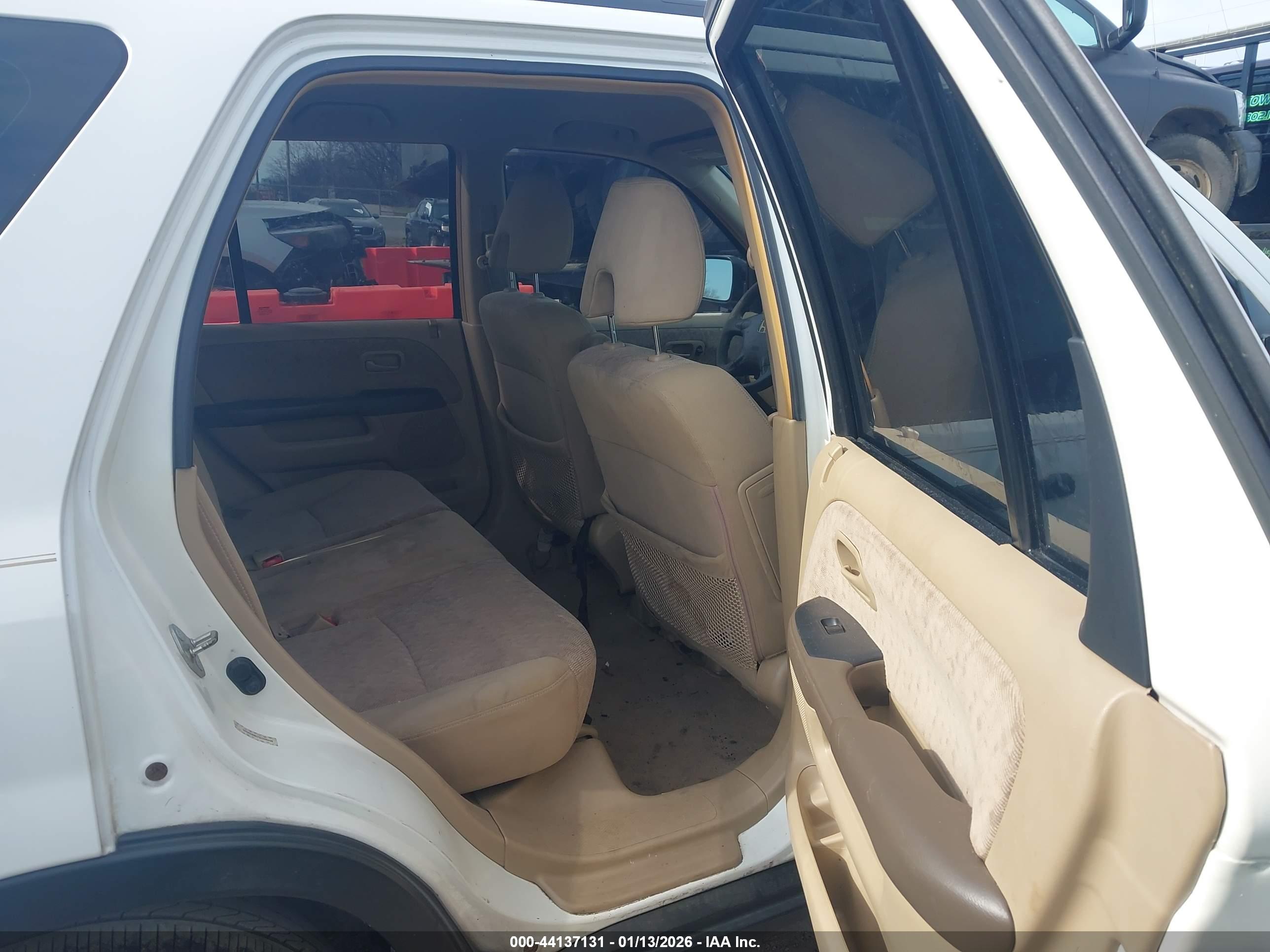 HONDA CR-V image 8