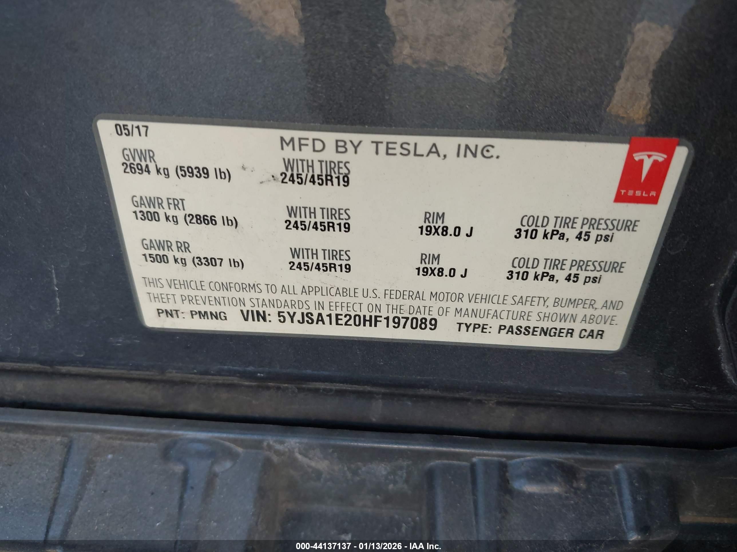 TESLA MODEL image 9