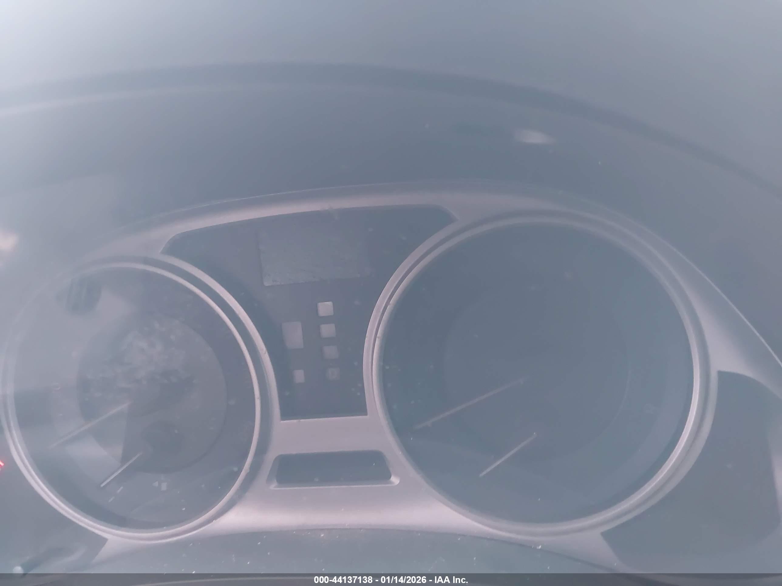 LEXUS IS image 7