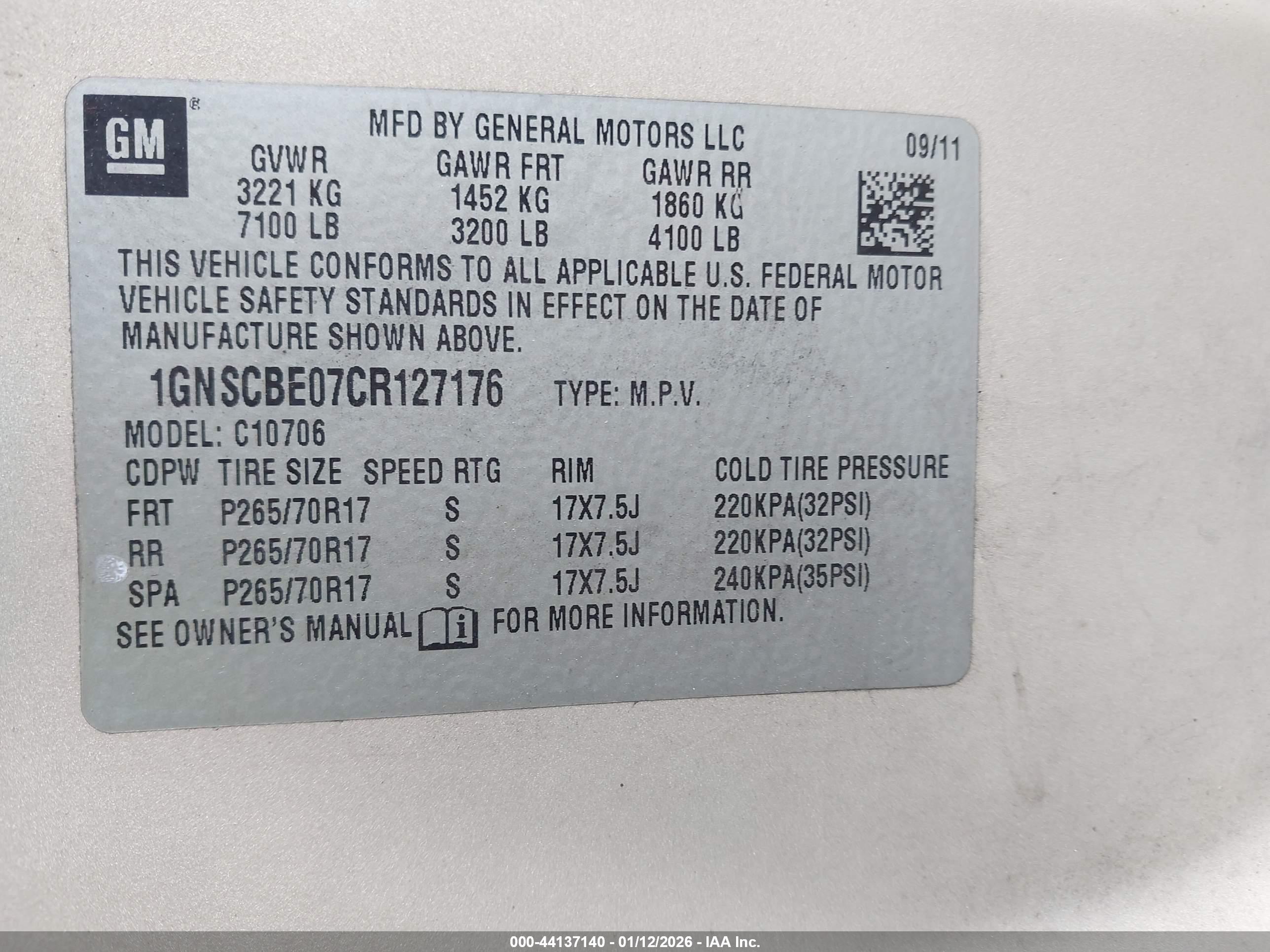 CHEVROLET TAHOE image 9