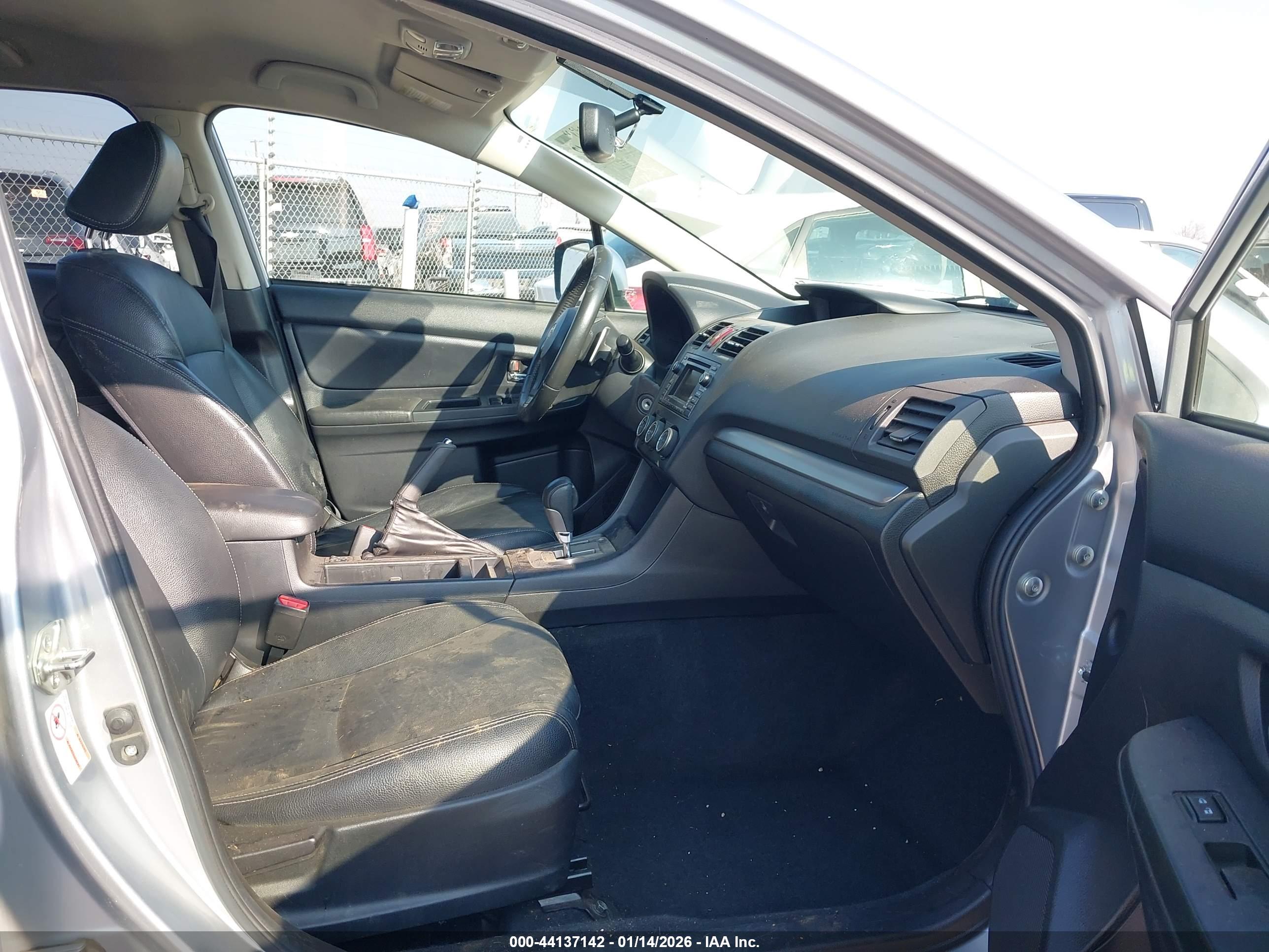 SUBARU XV image 5