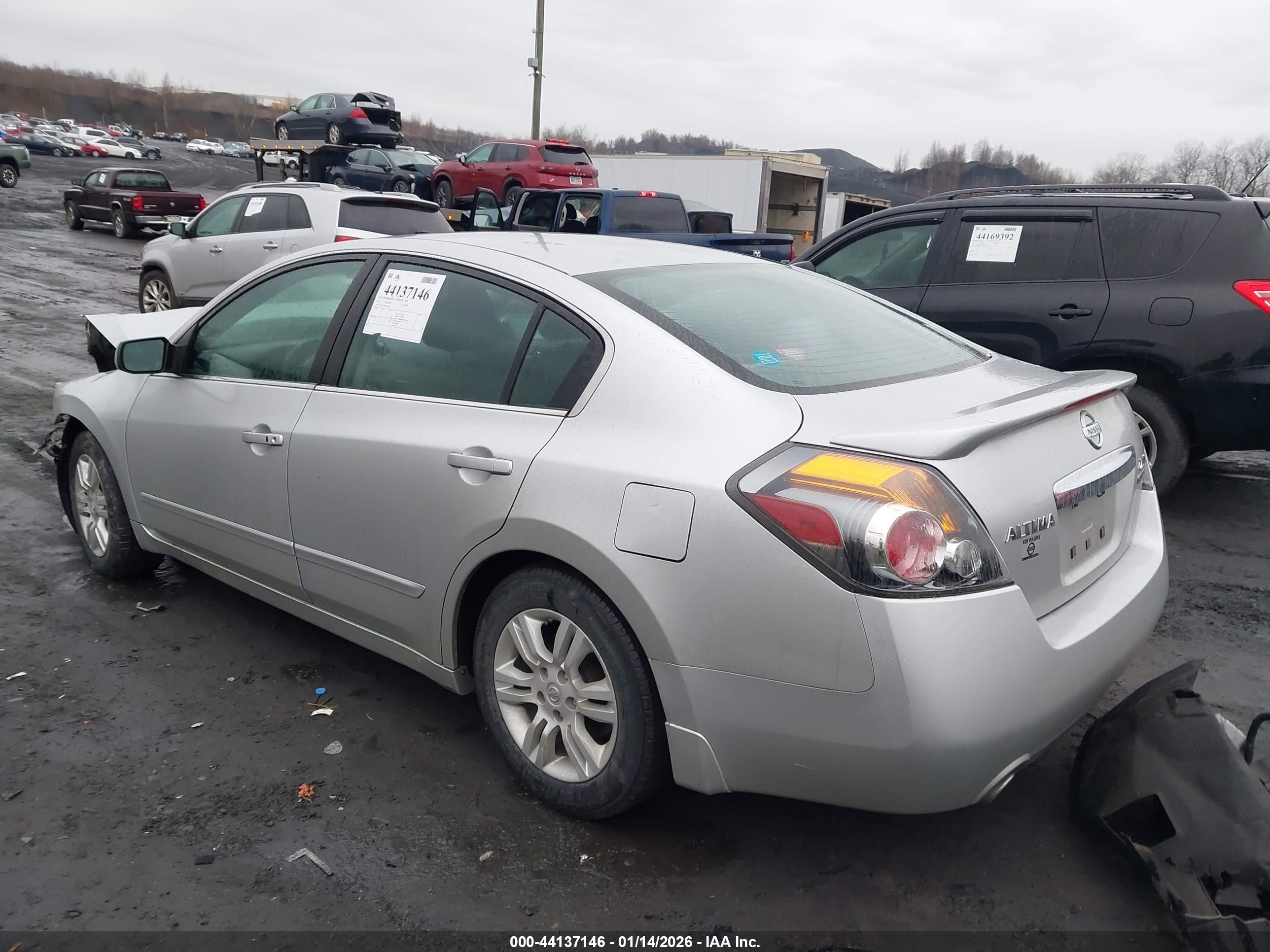 NISSAN ALTIMA image 3
