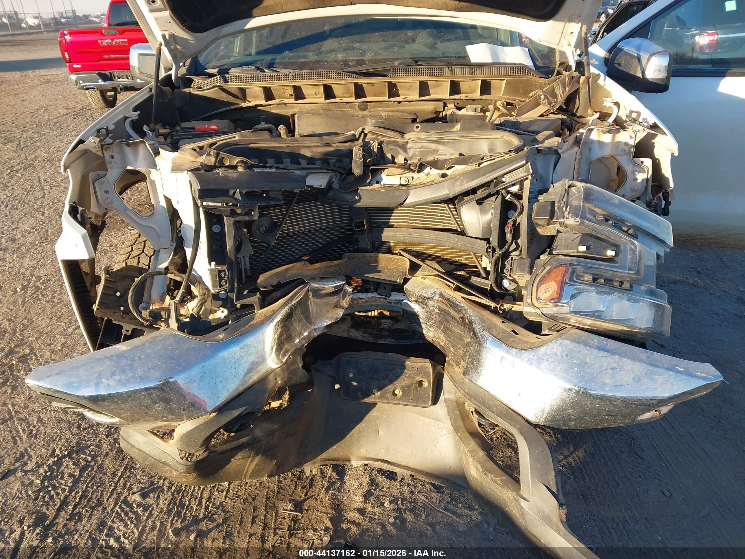 CHEVROLET SILVERADO image 10