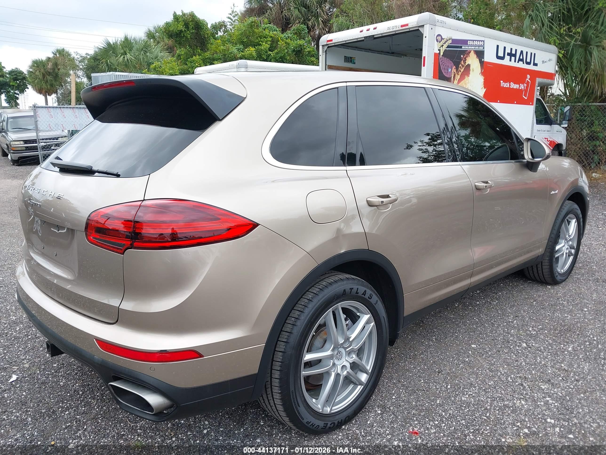 PORSCHE CAYENNE image 6