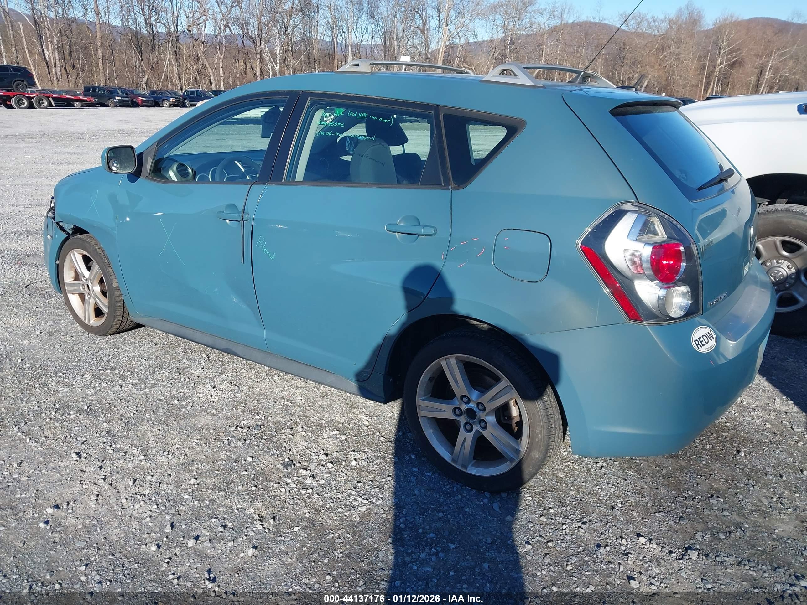 PONTIAC VIBE image 3