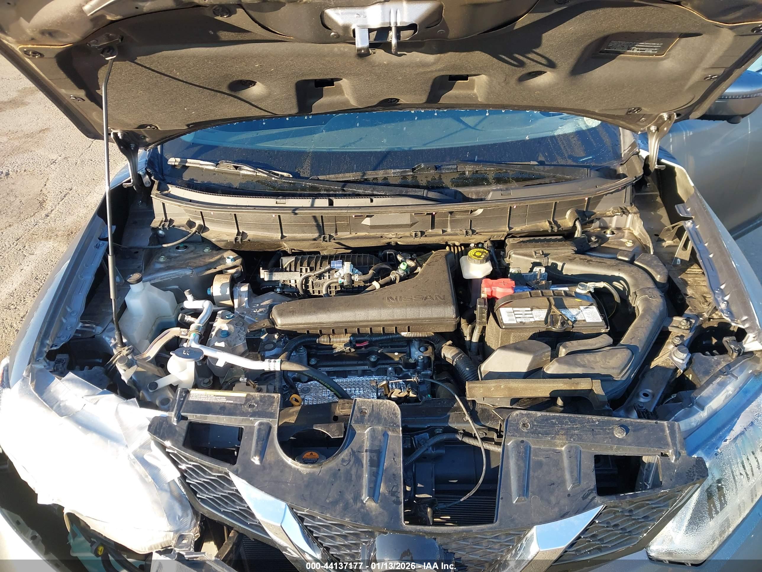 NISSAN ROGUE image 10